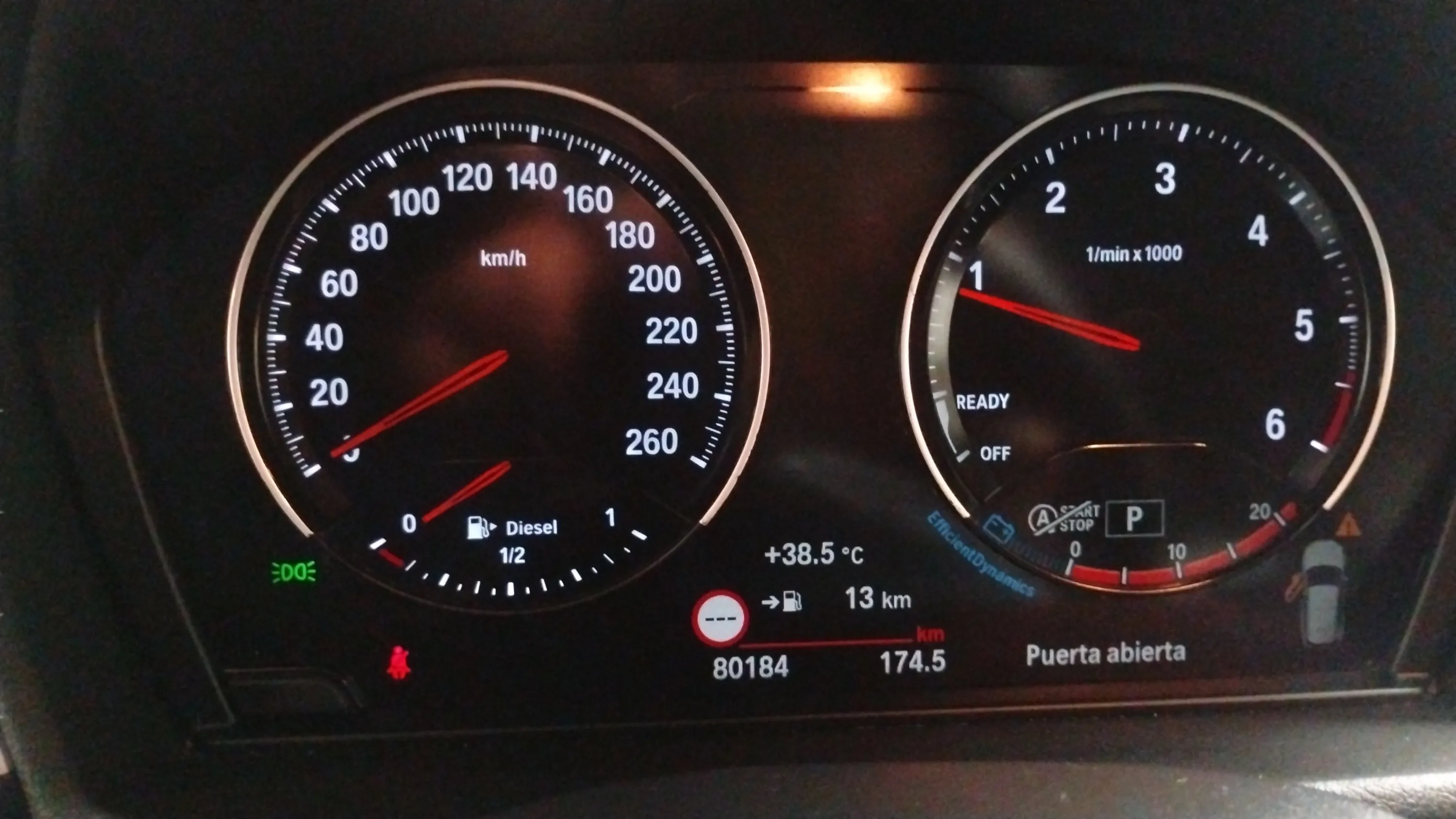 BMW X1 sDrive18dA Corporate - foto 9