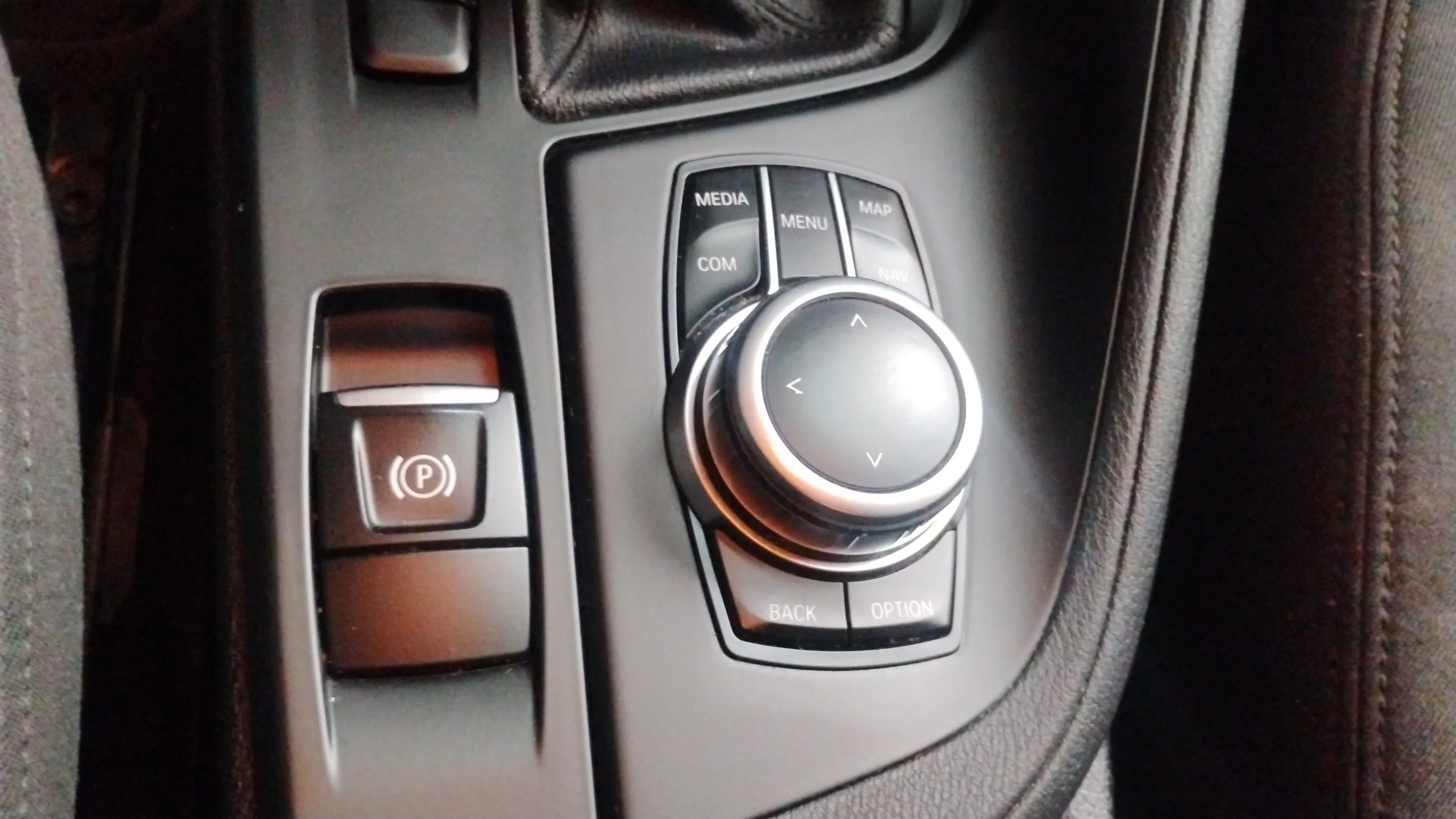 BMW X1 sDrive18dA Corporate - foto 12