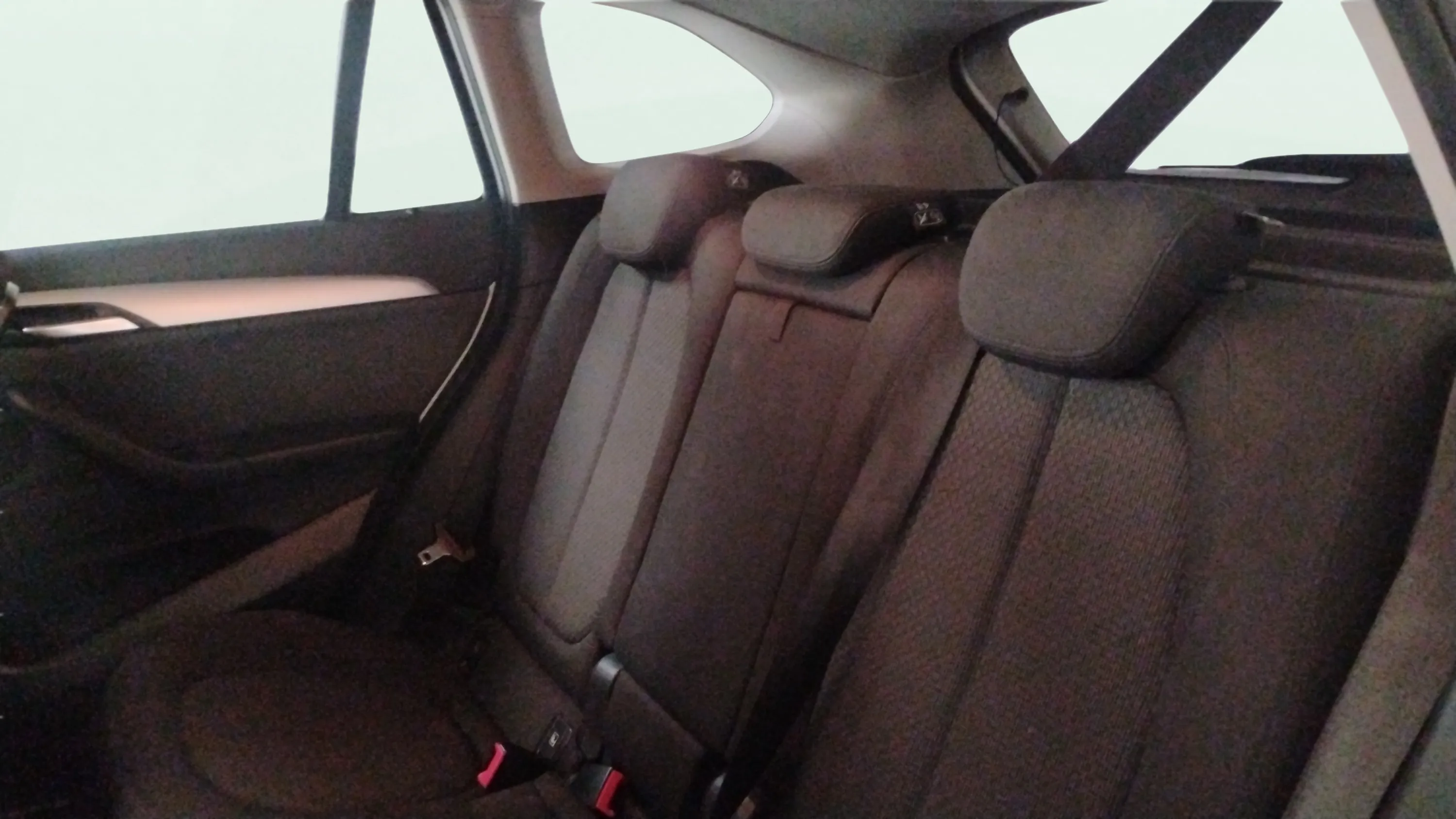 BMW X1 sDrive18dA Corporate - foto 13