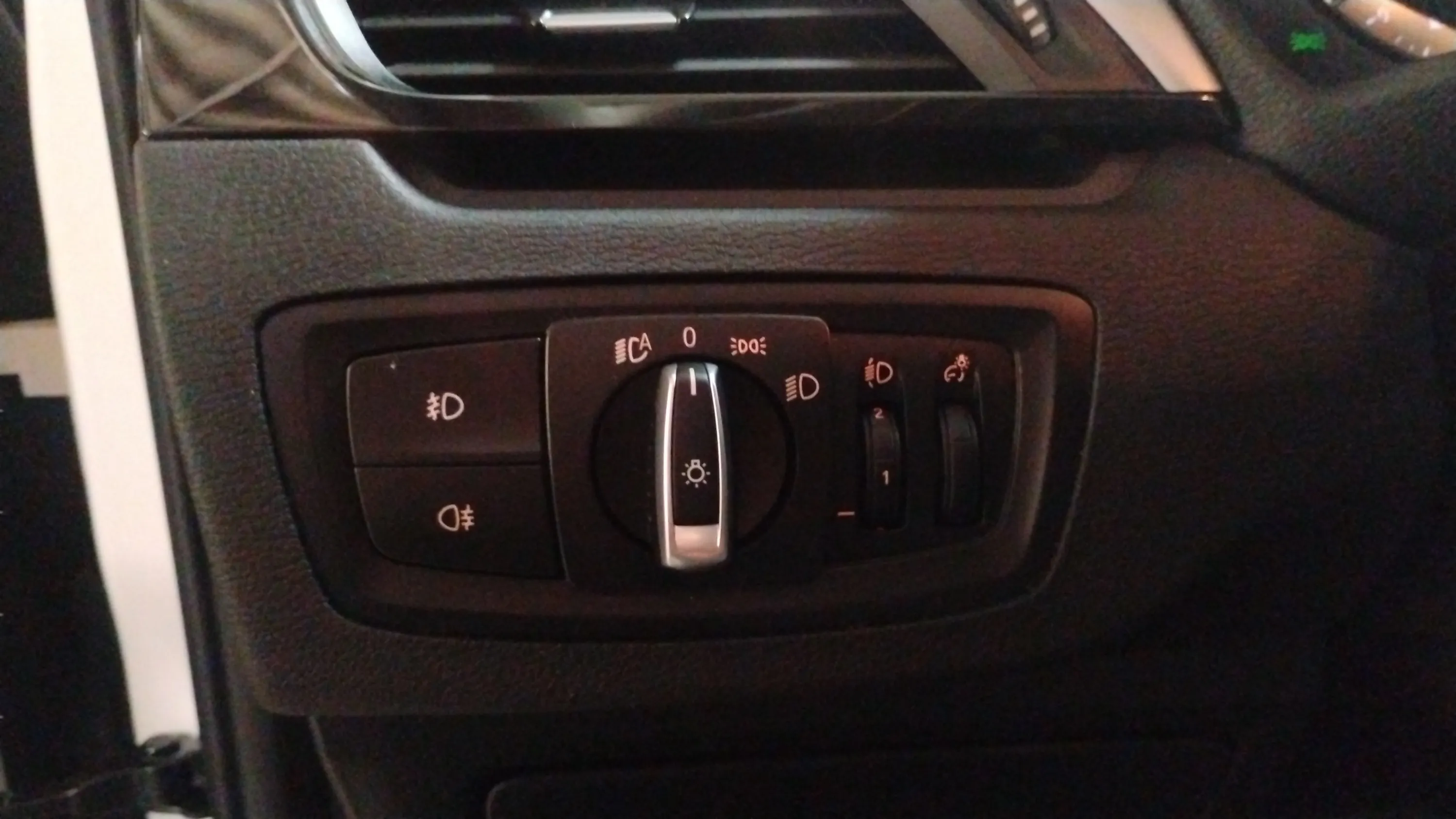 BMW X1 sDrive18dA Corporate - foto 11