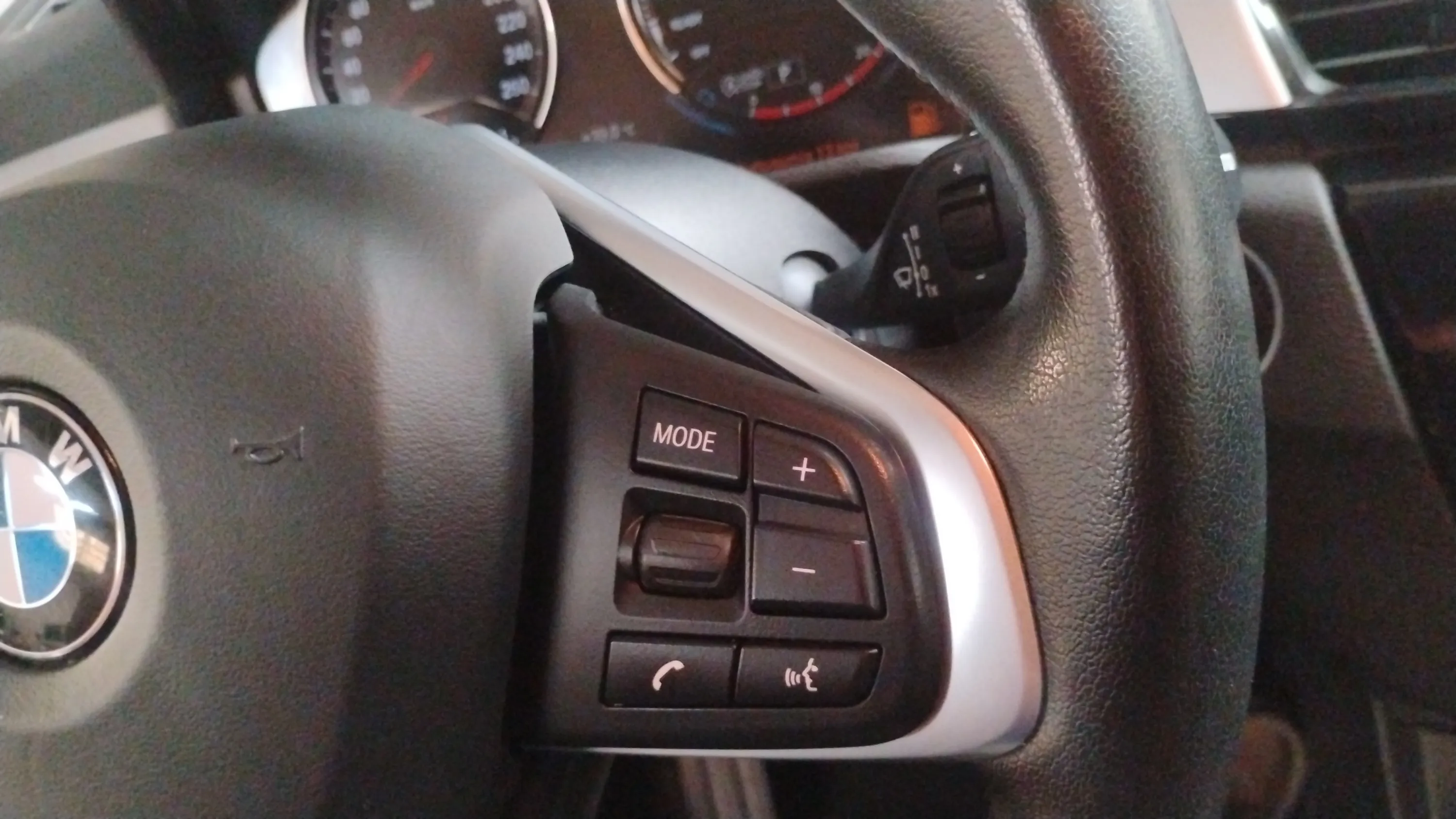 BMW X1 sDrive18dA Corporate - foto 16