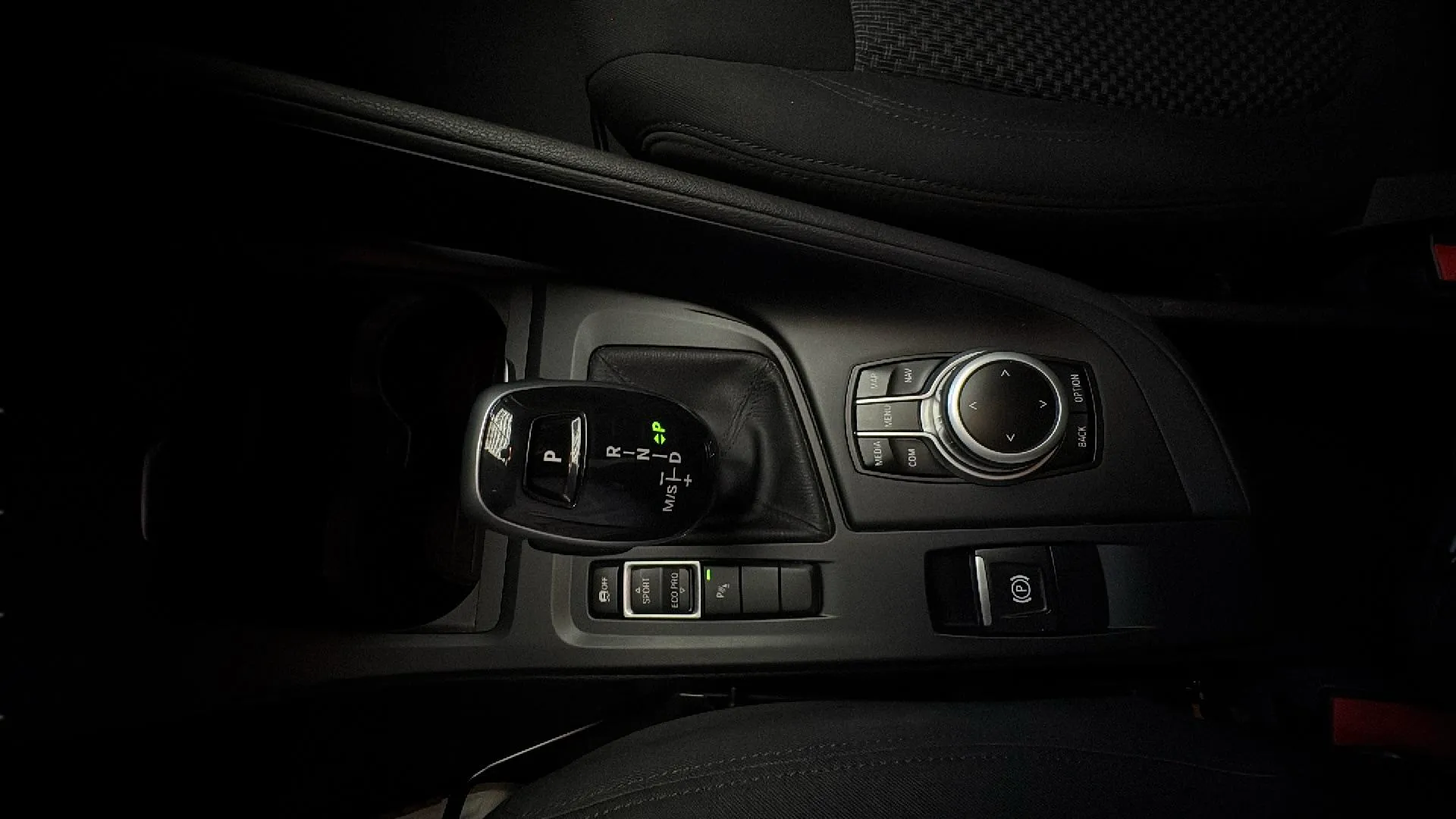BMW X1 sDrive18i - foto 20