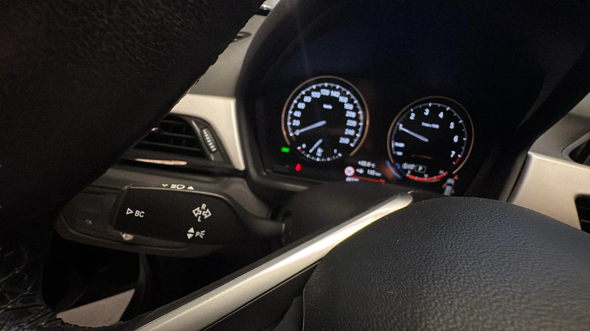 BMW X1 sDrive18i - foto 14