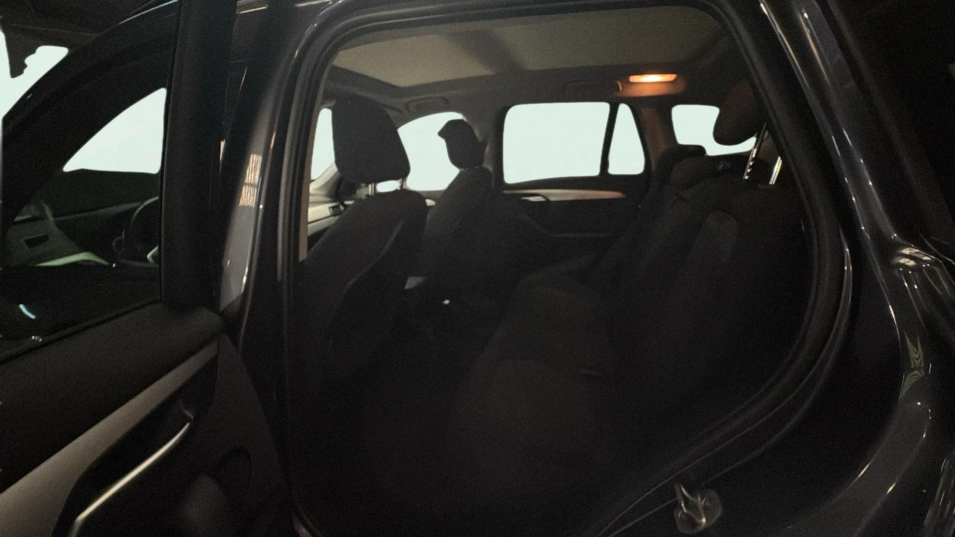 BMW X1 sDrive18i - foto 7