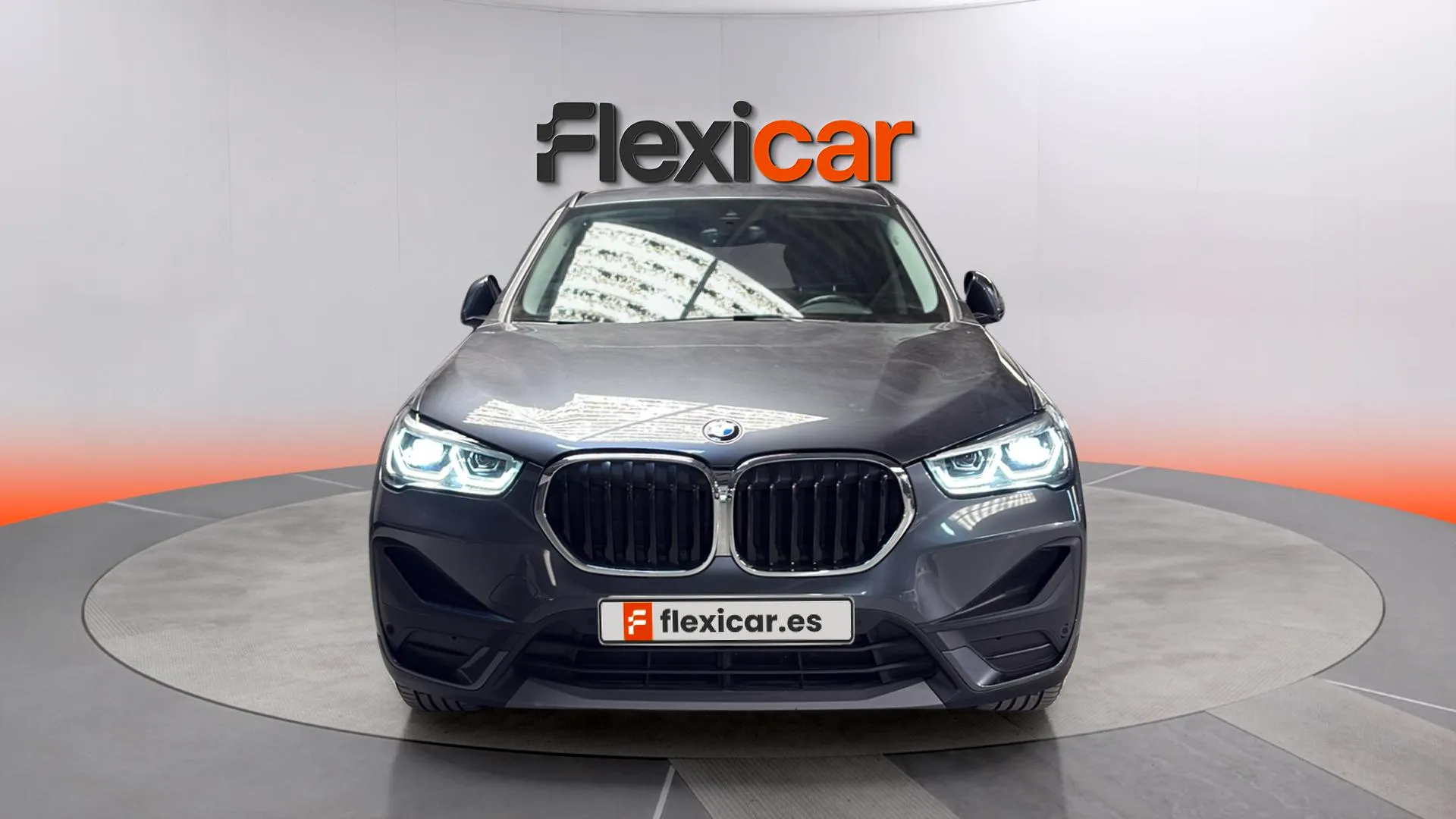 BMW X1 sDrive18i - foto 2