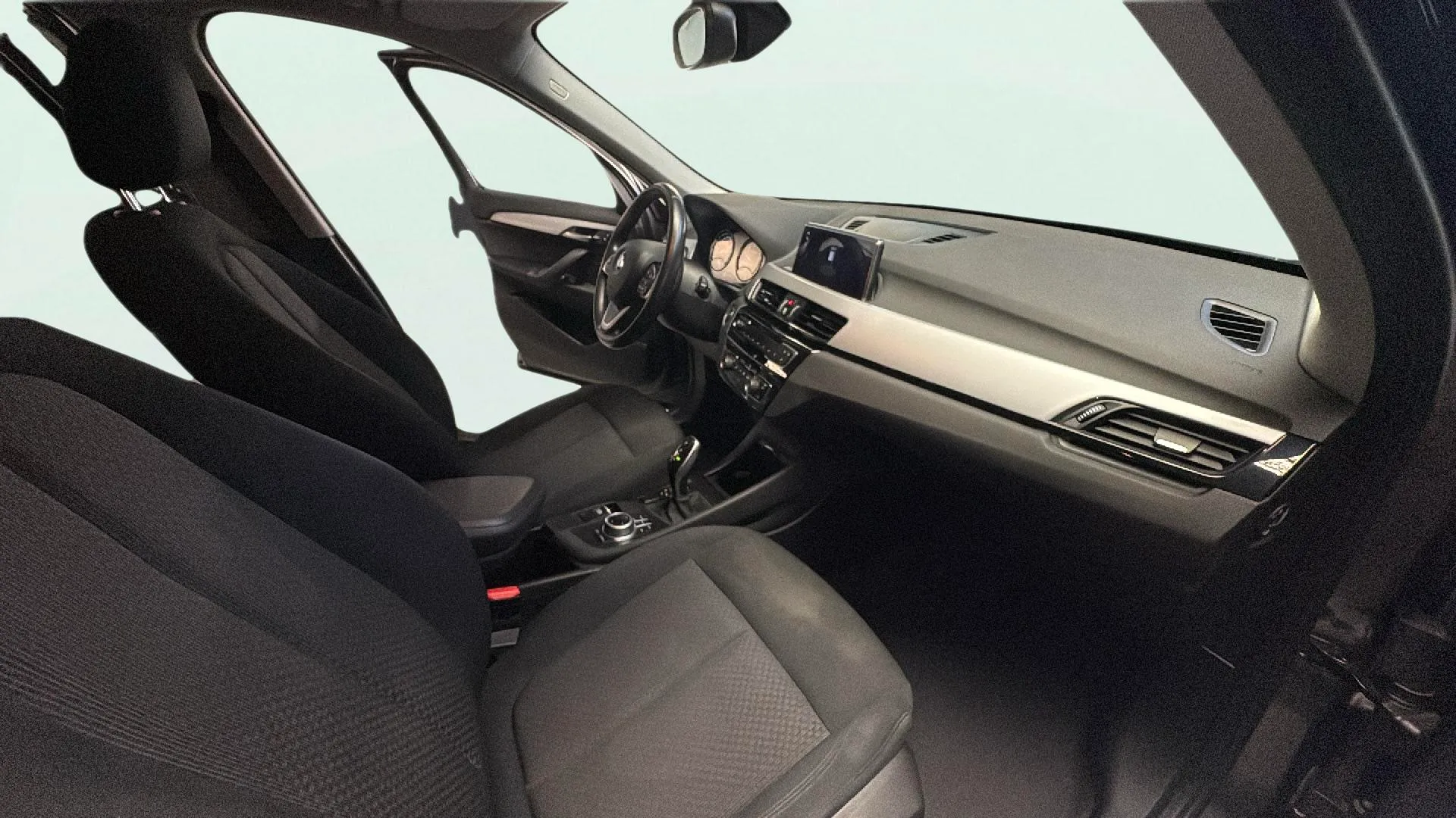 BMW X1 sDrive18i - foto 10