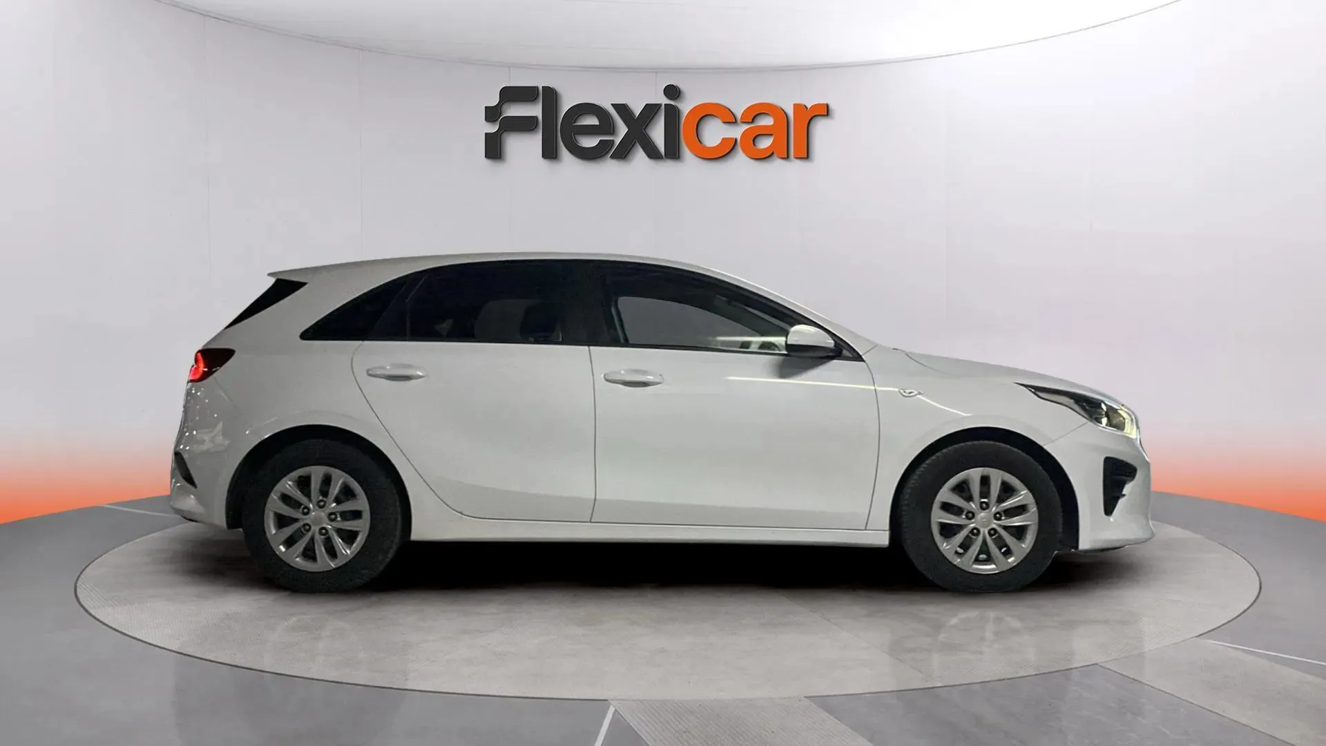 Kia Ceed Tourer 1.0 T-GDi Concept - foto 3