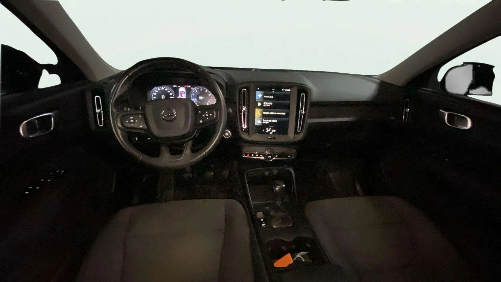 Volvo XC40 1.5 T2 Momentum - foto 9