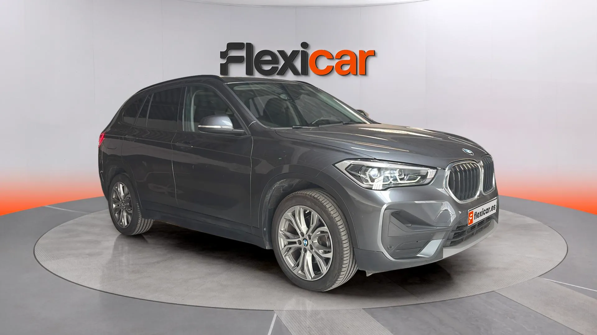 BMW X1 sDrive18i - foto 6