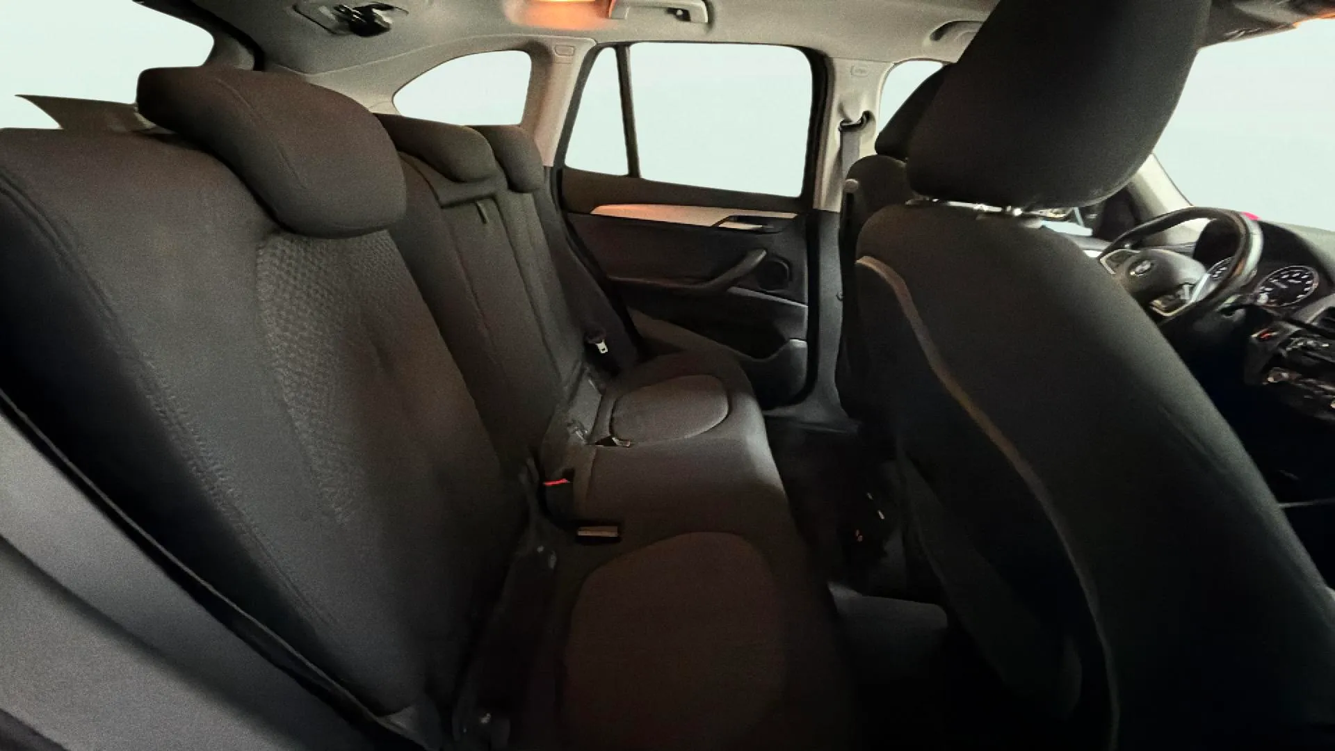 BMW X1 sDrive18i - foto 21