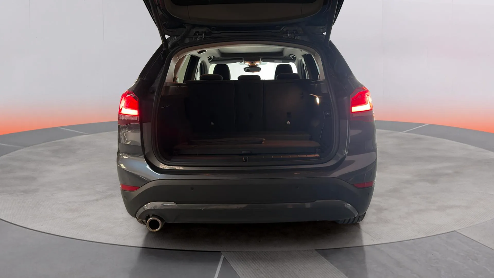 BMW X1 sDrive18i - foto 9