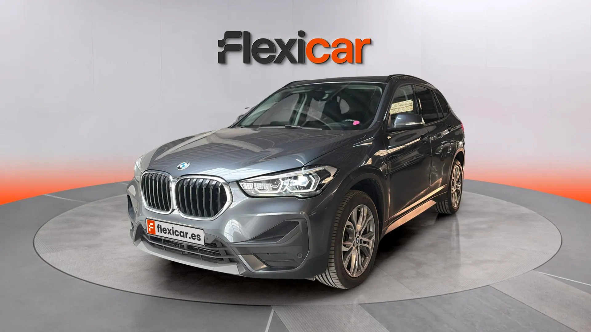 BMW X1 sDrive18i - foto 2