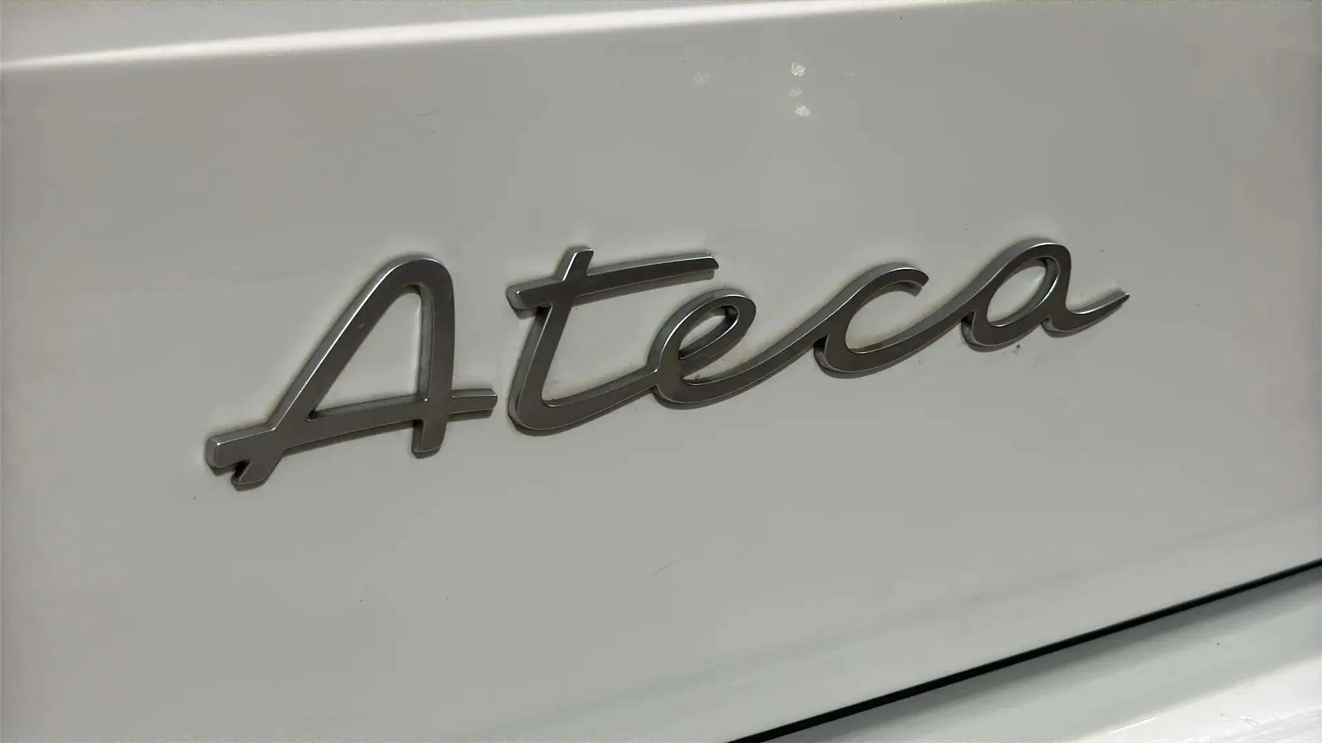 SEAT Ateca 1.0 TSI Reference - foto 33