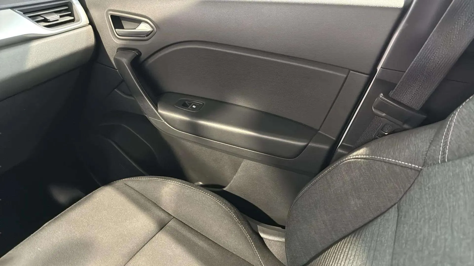 Renault Captur Intens TCe GLP - foto 11