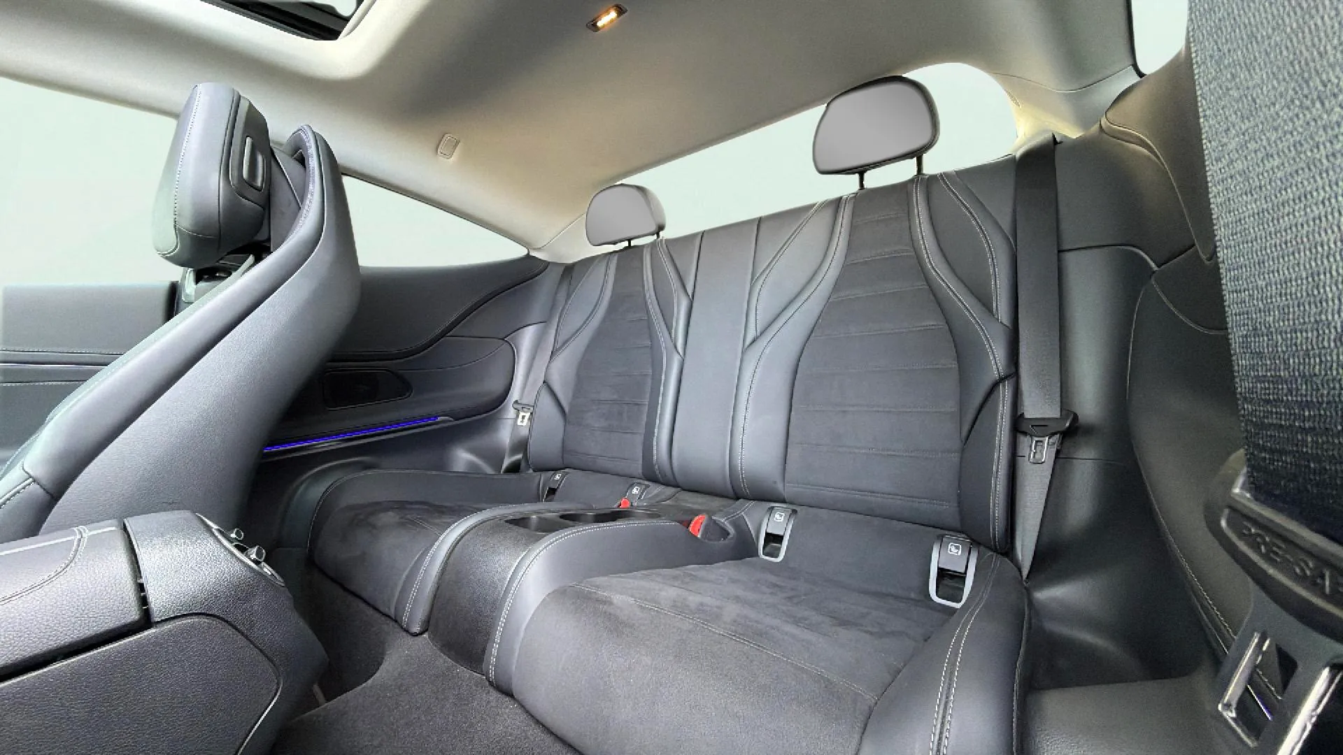Mercedes-Benz CLE 220 d Coupé - foto 31
