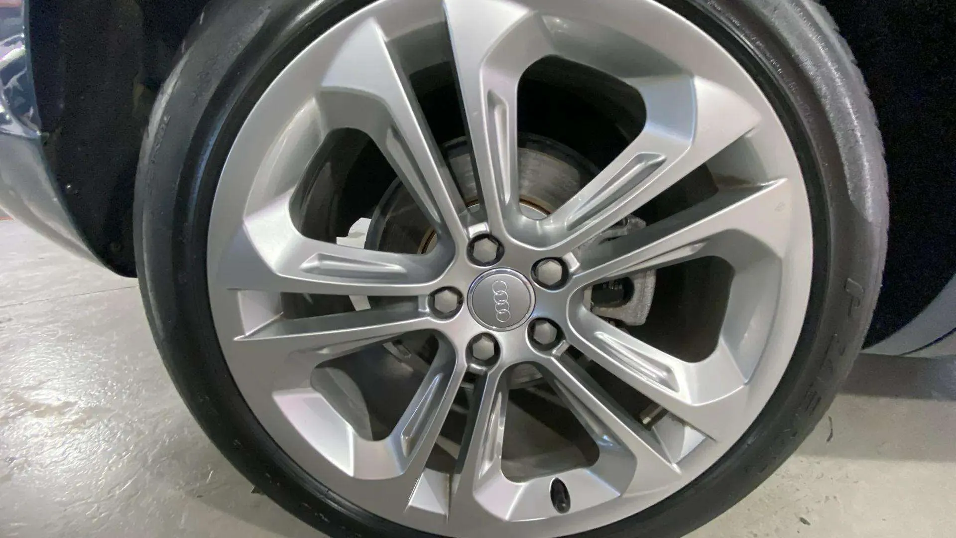 Audi Q3 2.0 TDI S tronic - foto 23