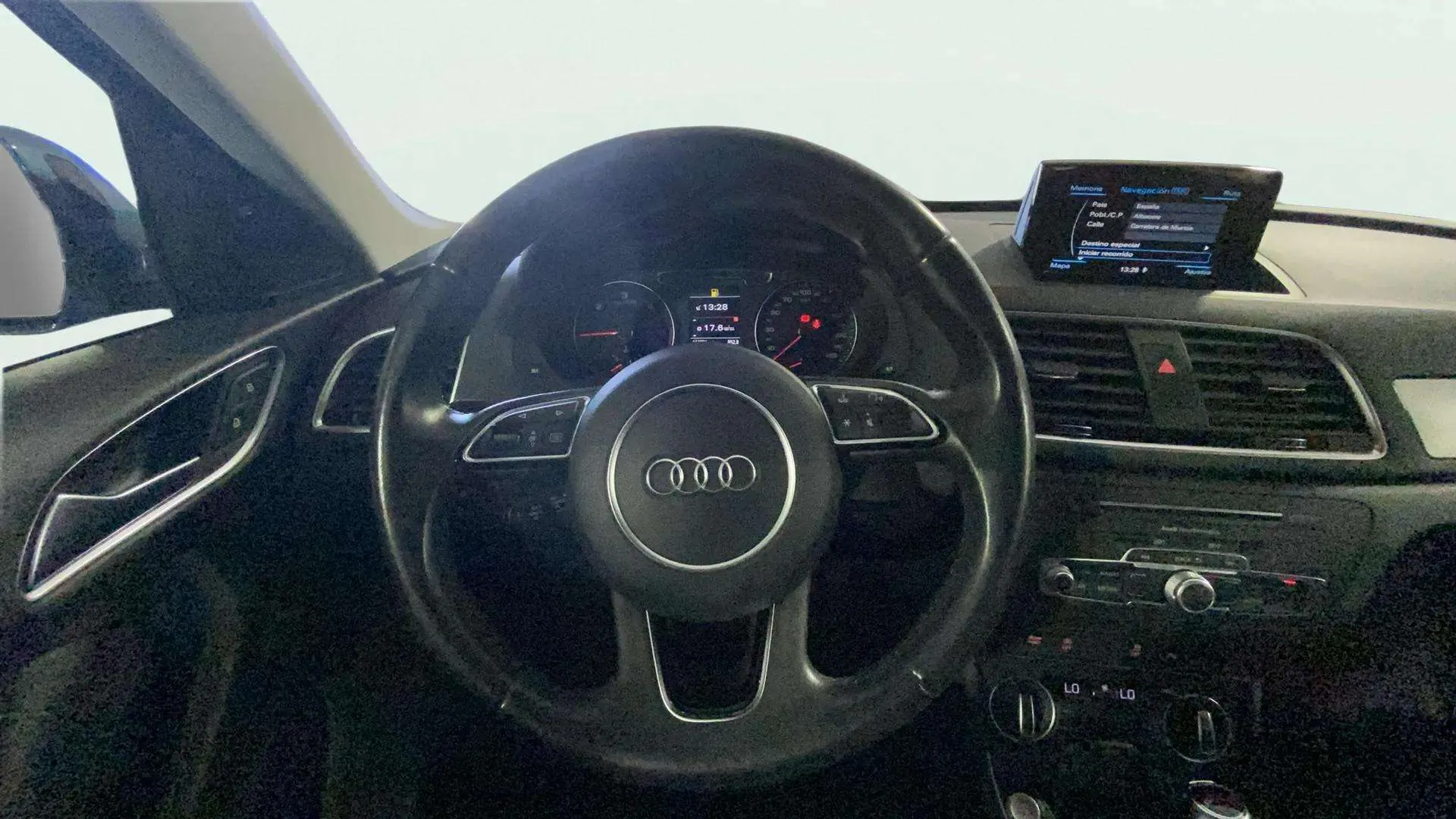 Audi Q3 2.0 TDI S tronic - foto 9