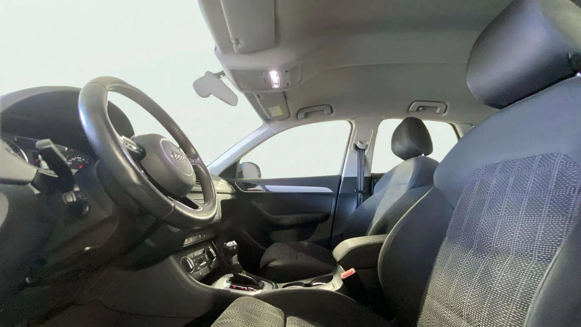 Audi Q3 2.0 TDI S tronic - foto 13