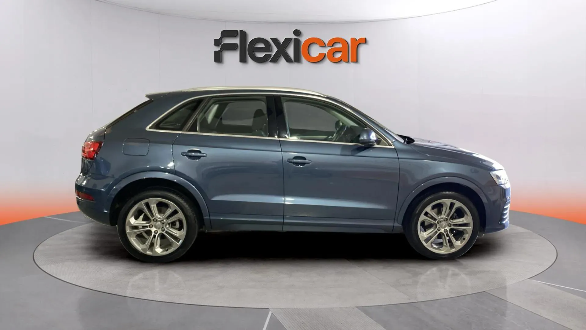 Audi Q3 2.0 TDI S tronic - foto 5