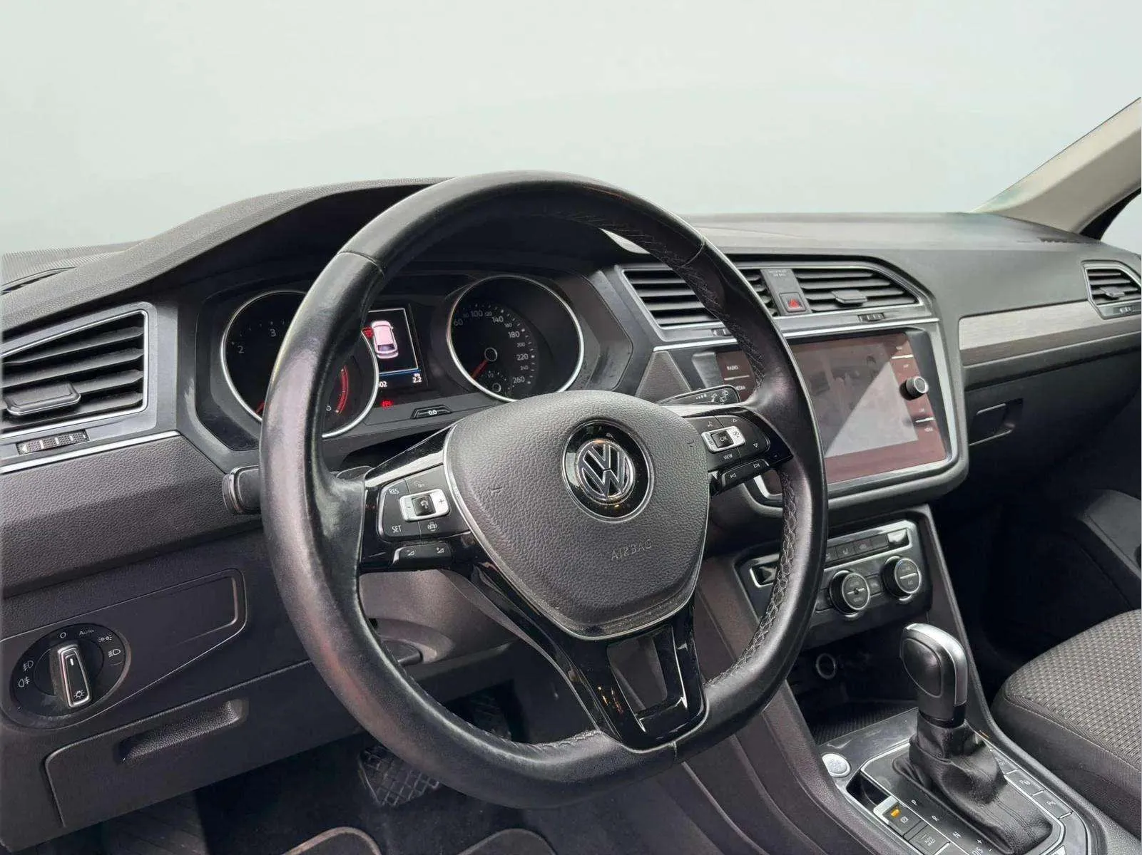 Volkswagen Tiguan Allspace R-Line 2.0 TDI DSG 4Motion - foto 7