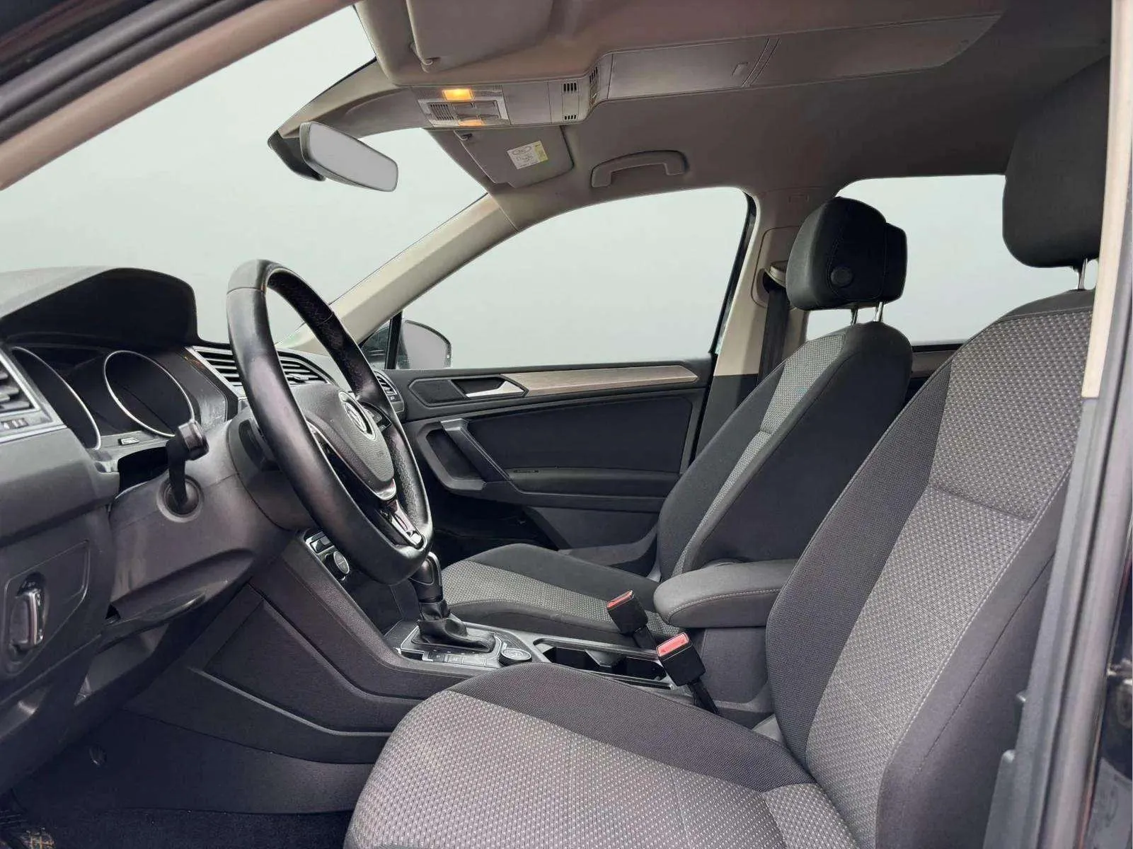 Volkswagen Tiguan Allspace R-Line 2.0 TDI DSG 4Motion - foto 8