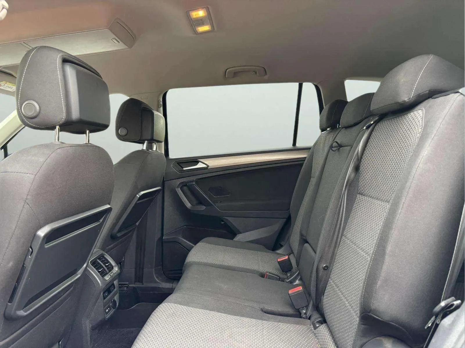 Volkswagen Tiguan Allspace R-Line 2.0 TDI DSG 4Motion - foto 13
