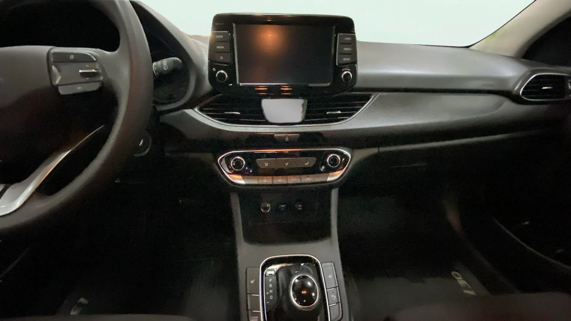 Hyundai i30 1.5 DPI Essence - foto 6