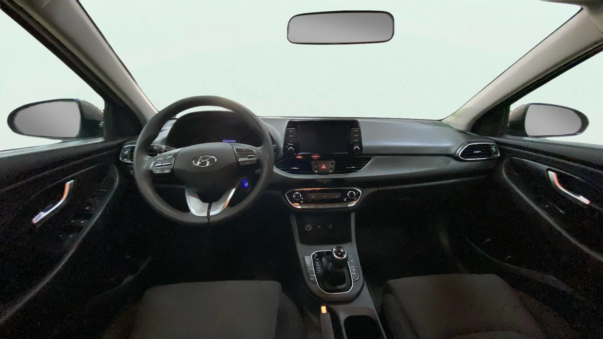 Hyundai i30 1.5 DPI Essence - foto 13