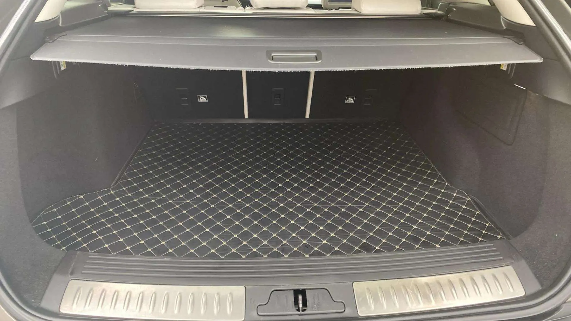 Land Rover Range Rover Velar 2.0D D240 R-Dynamic S 4WD - foto 19