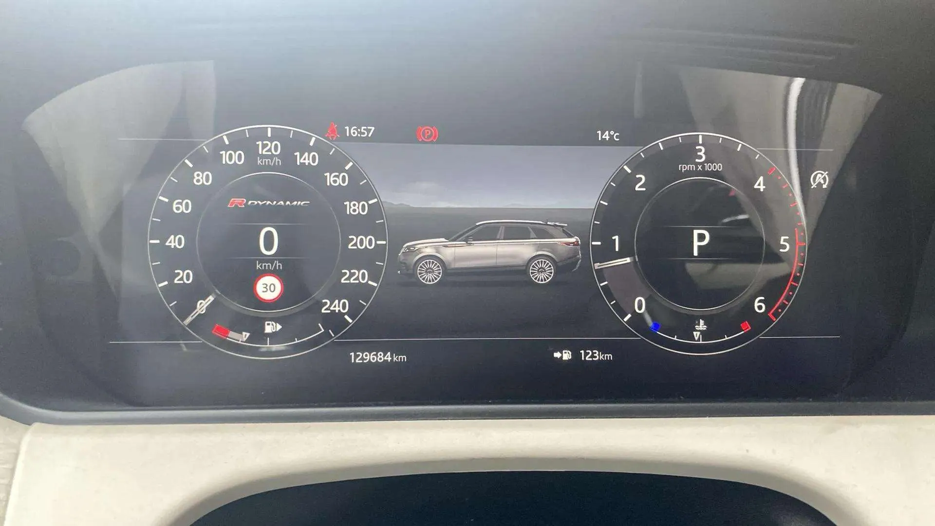 Land Rover Range Rover Velar 2.0D D240 R-Dynamic S 4WD - foto 13