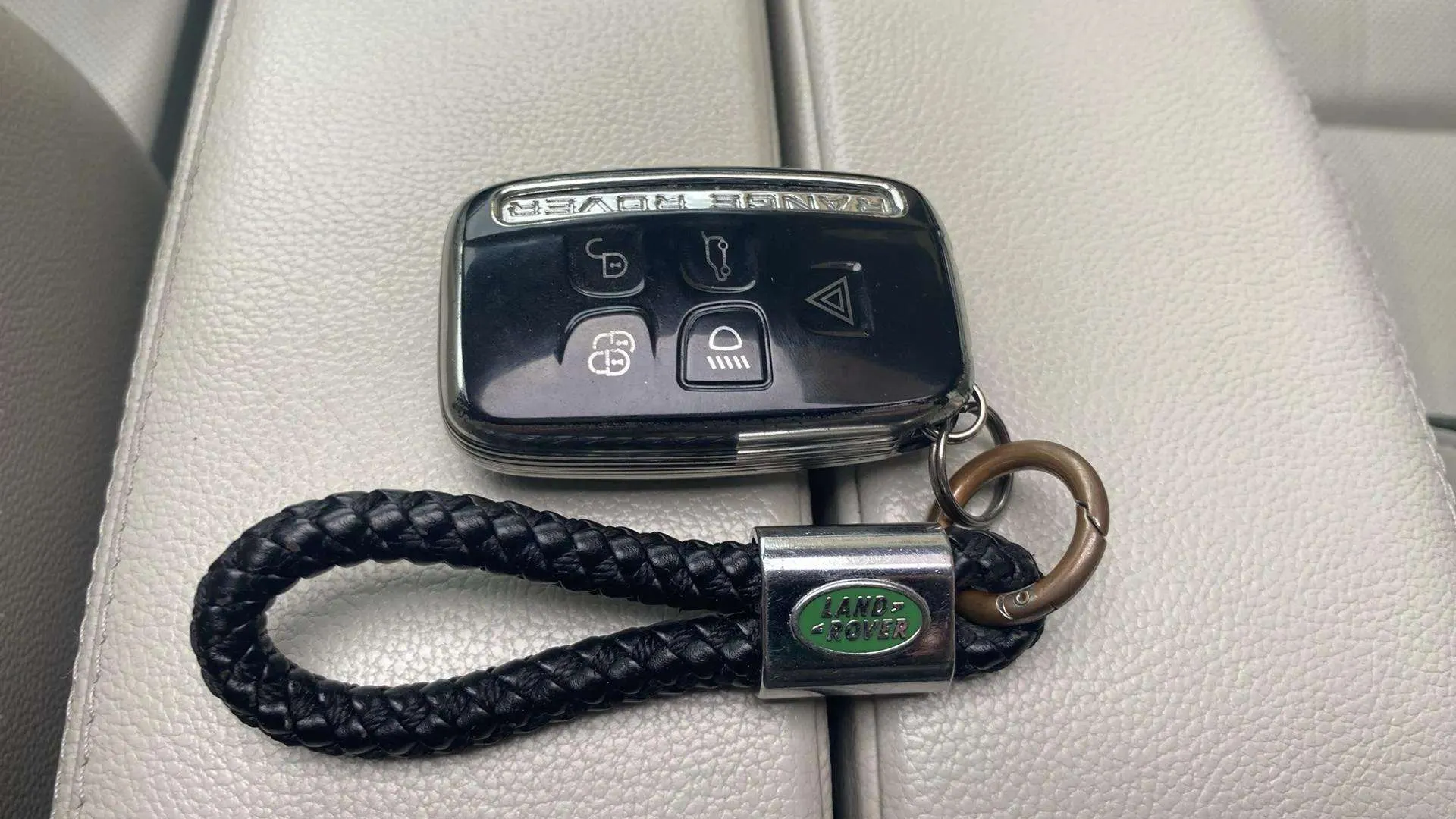 Land Rover Range Rover Velar 2.0D D240 R-Dynamic S 4WD - foto 14