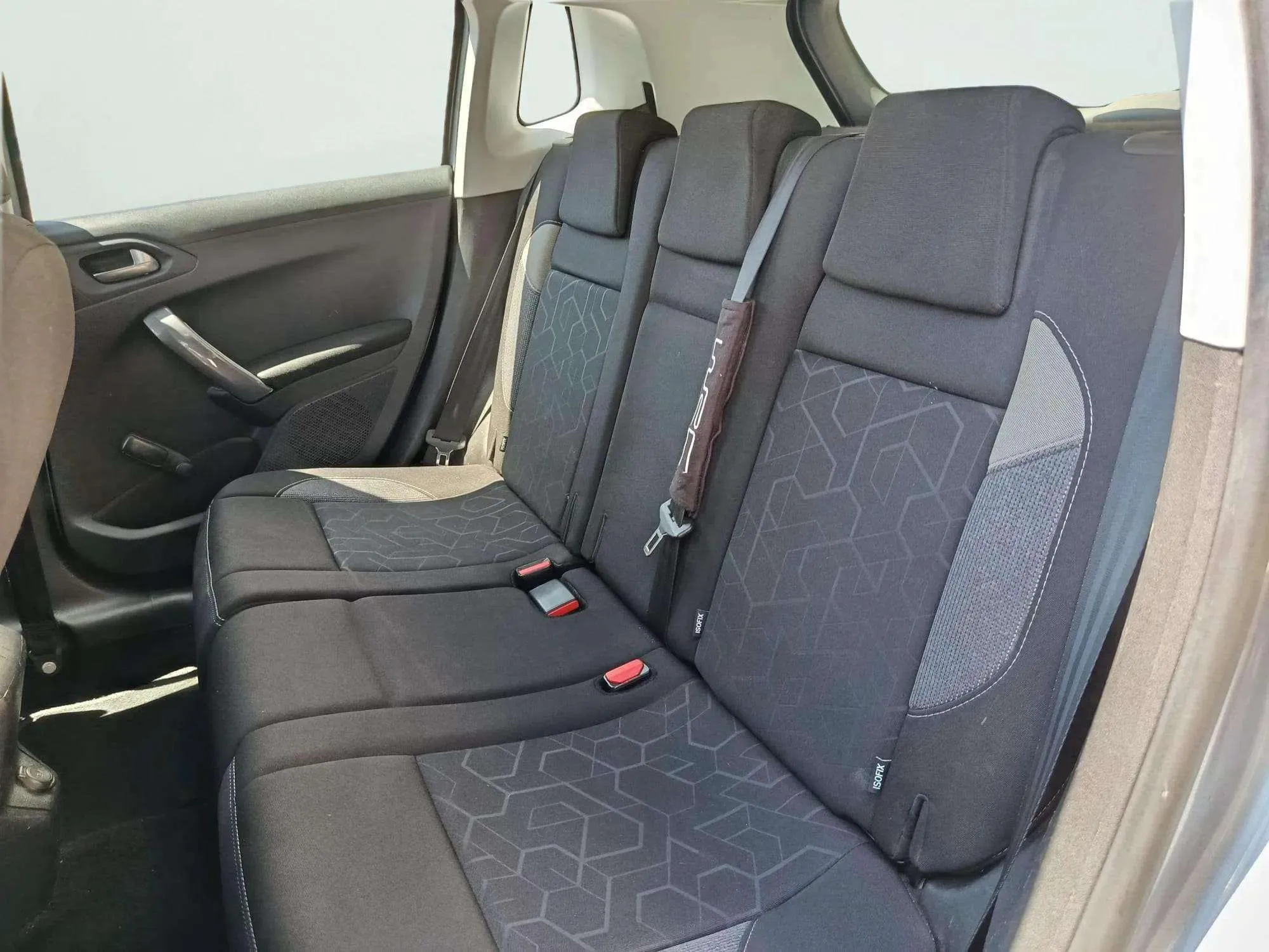 Peugeot 2008 Active 1.2L PureTech 110 - foto 11