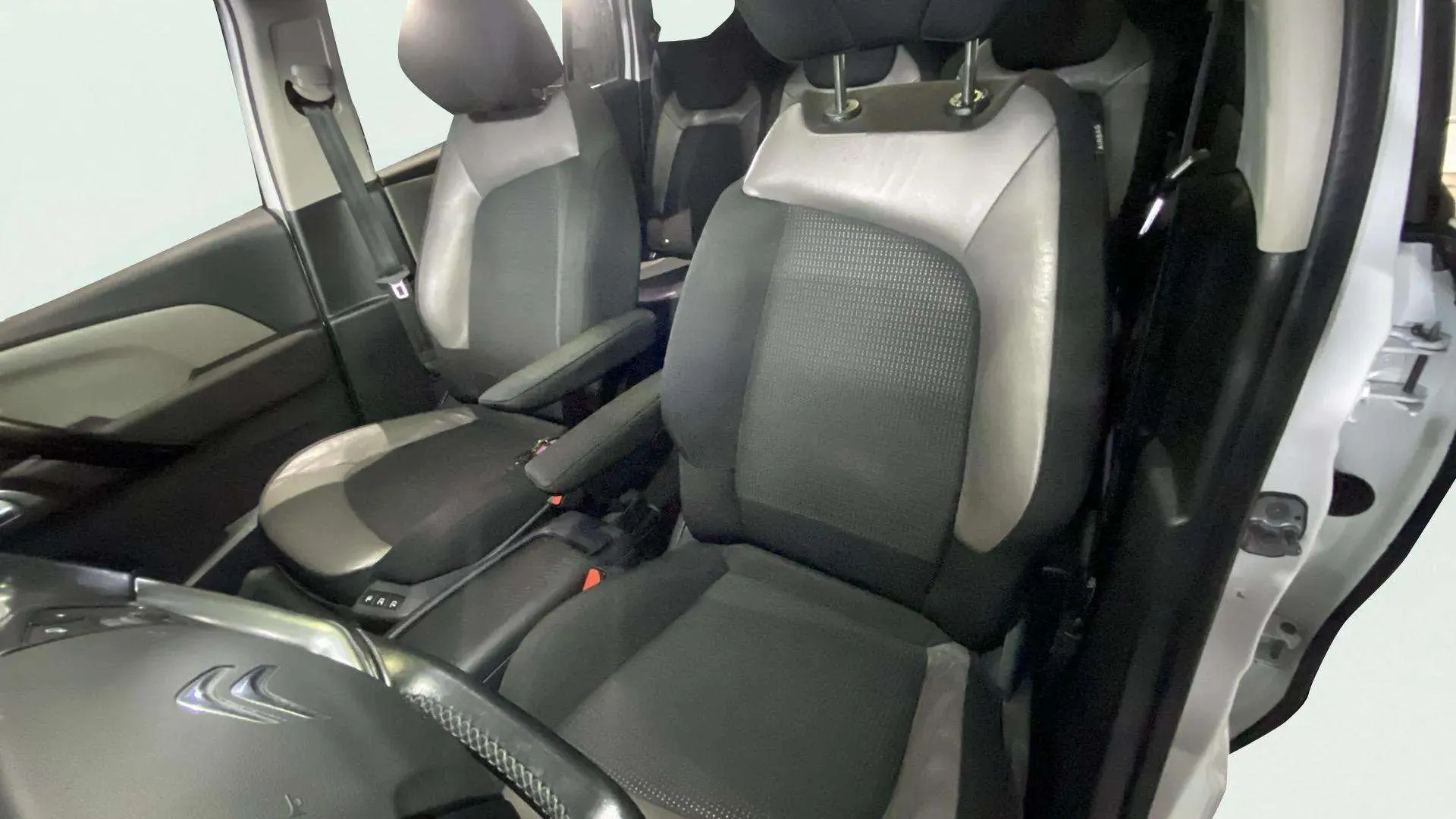 Citroën Grand C4 Picasso BlueHDi EAT6 Shine - foto 16