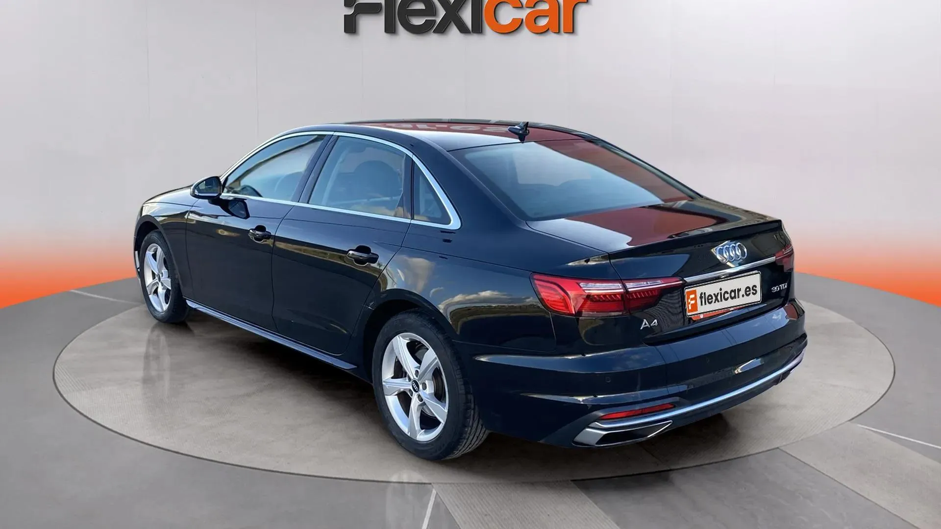 Audi A4 Advanced 30 TDI S tronic - foto 5