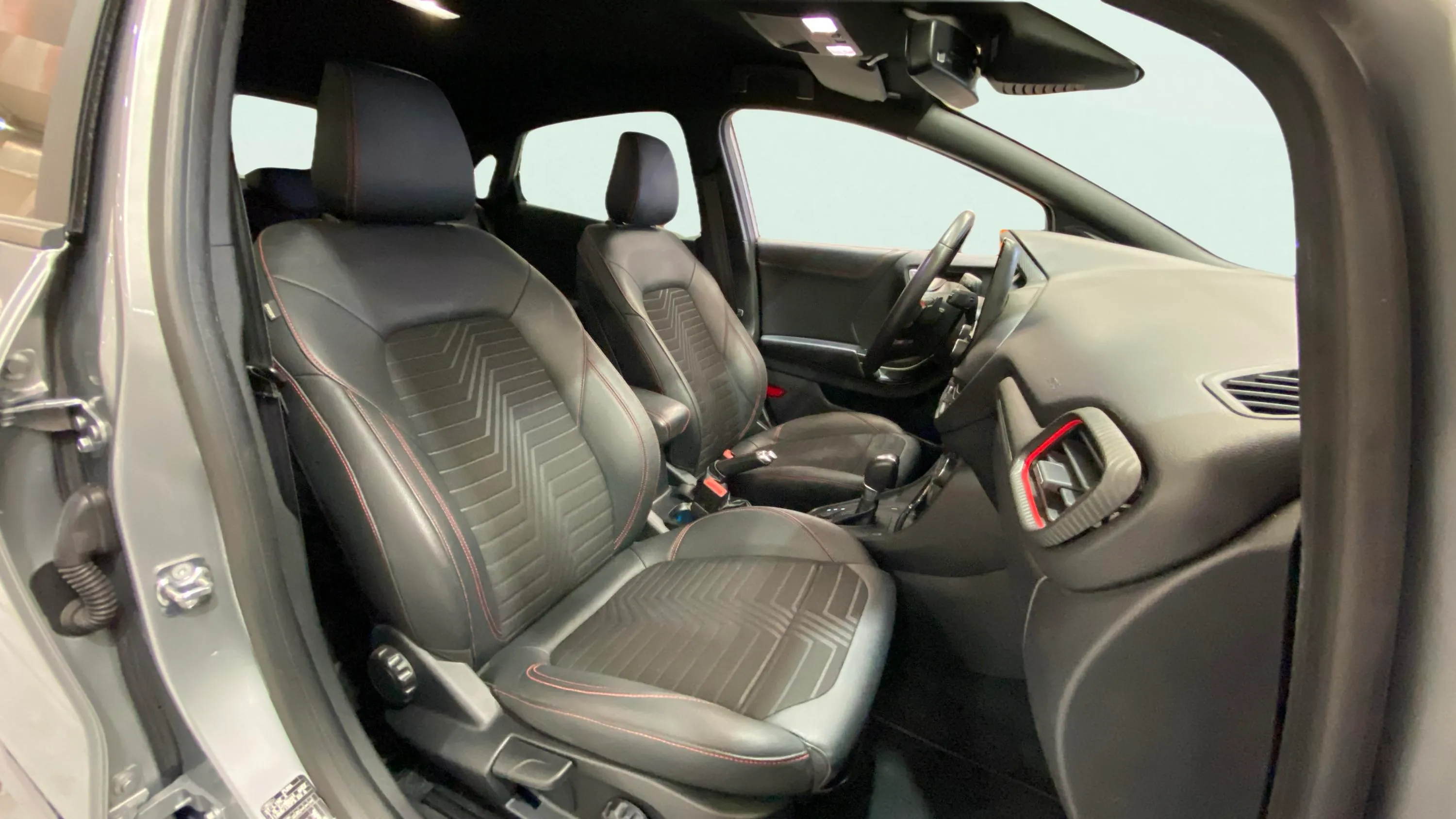 Ford Puma 1.0 EcoBoost ST-Line X MHEV - foto 11