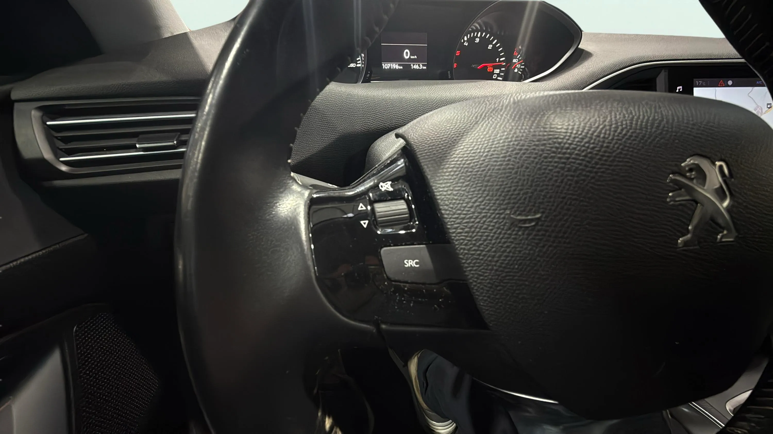 Peugeot 308 SW Allure 1.5 BlueHDi - foto 14