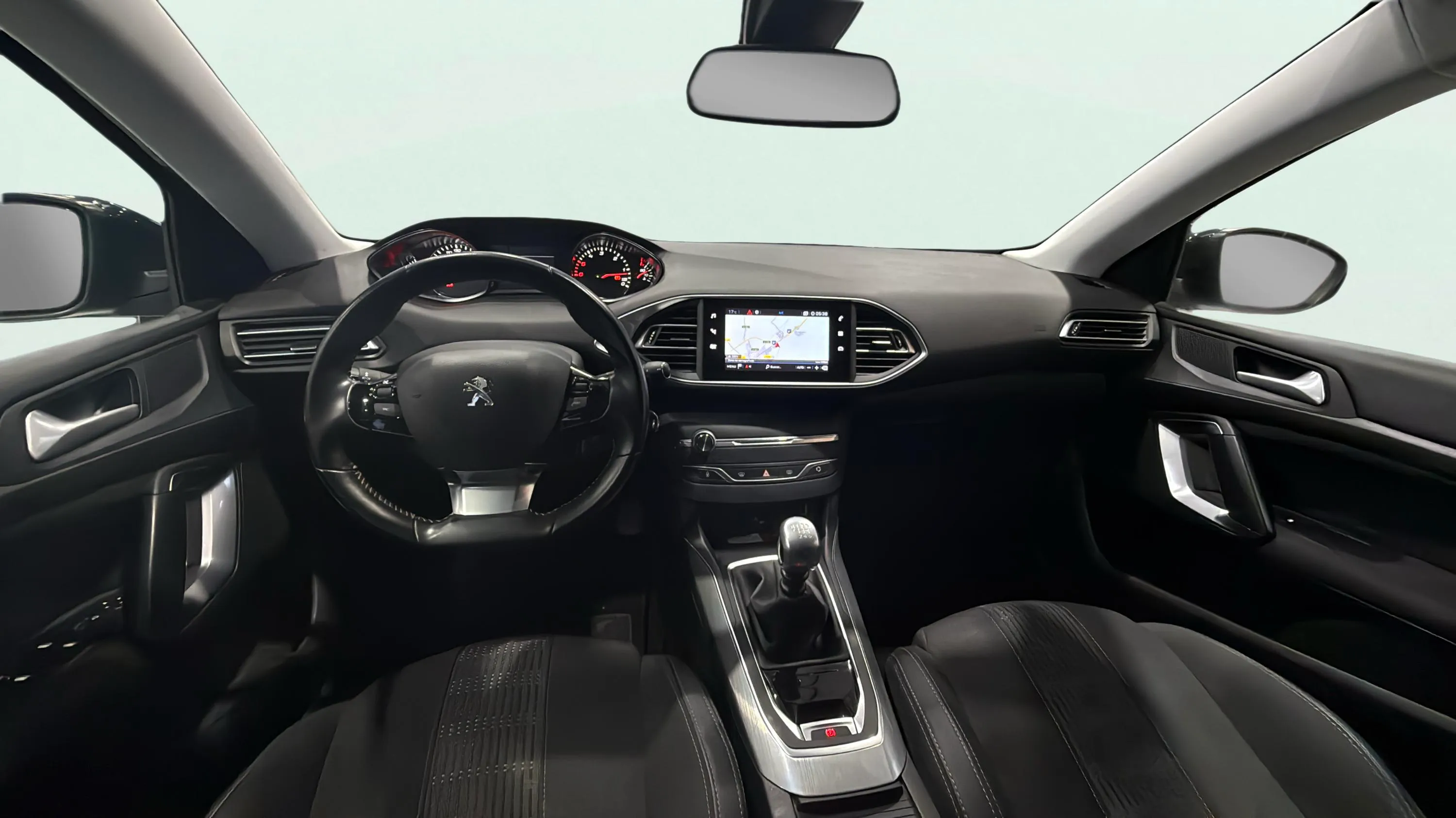 Peugeot 308 SW Allure 1.5 BlueHDi - foto 17