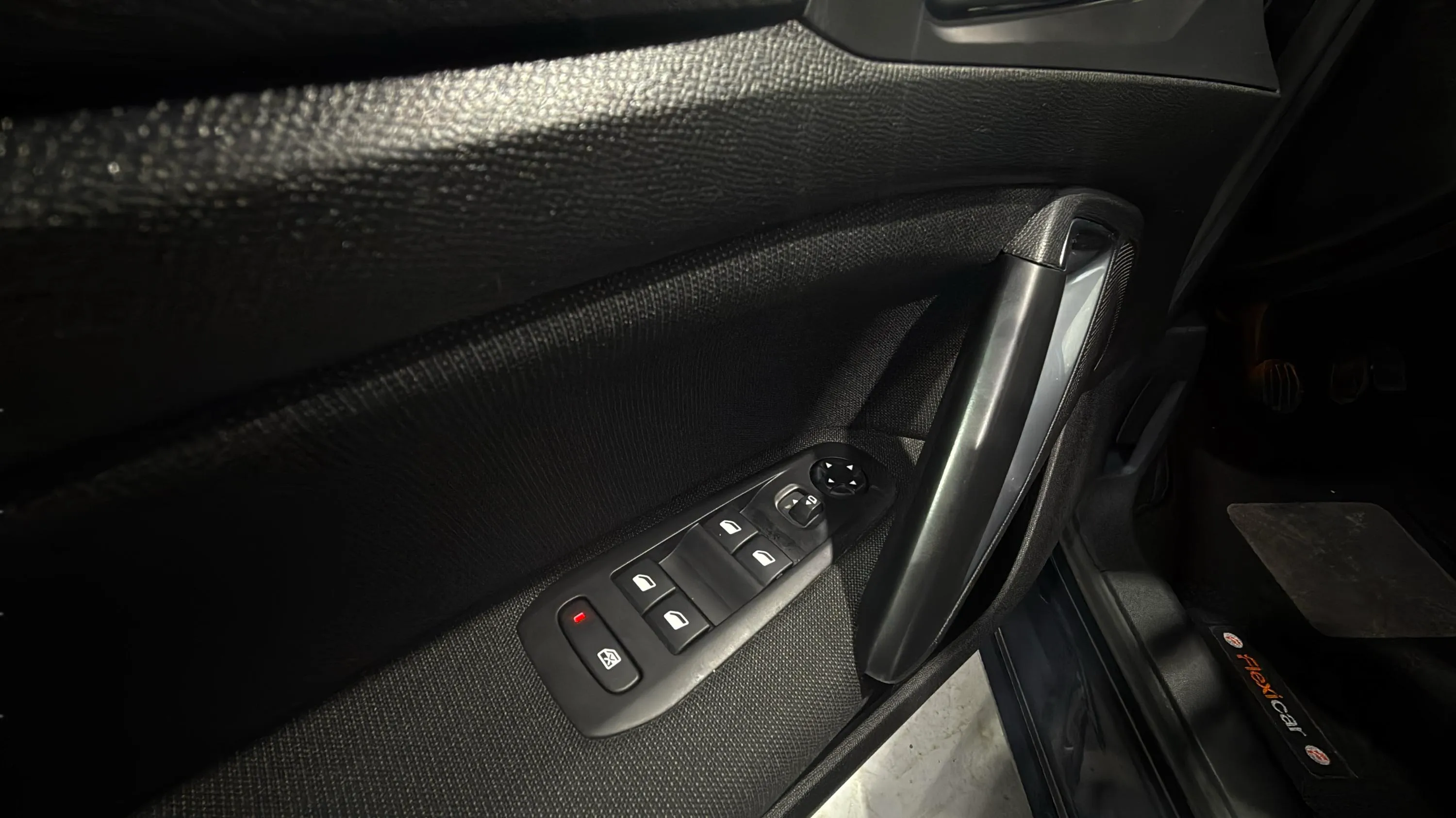 Peugeot 308 SW Allure 1.5 BlueHDi - foto 10