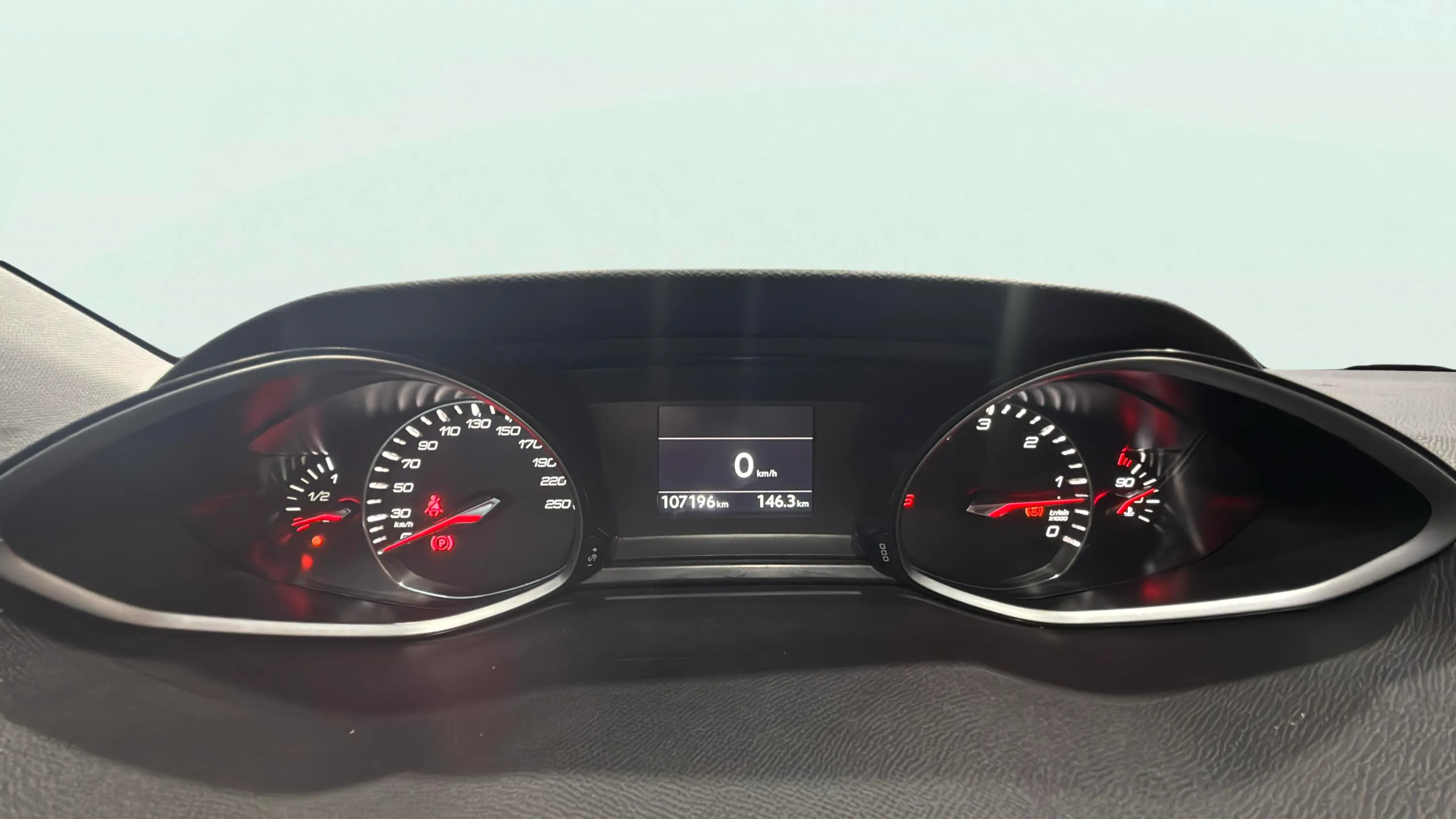 Peugeot 308 SW Allure 1.5 BlueHDi - foto 16