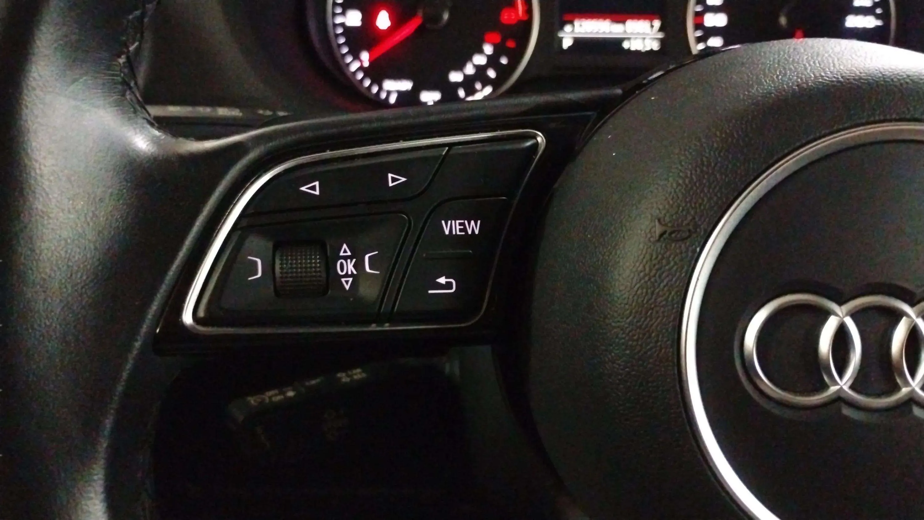 Audi Q2 Advanced 35 TFSI S tronic - foto 21