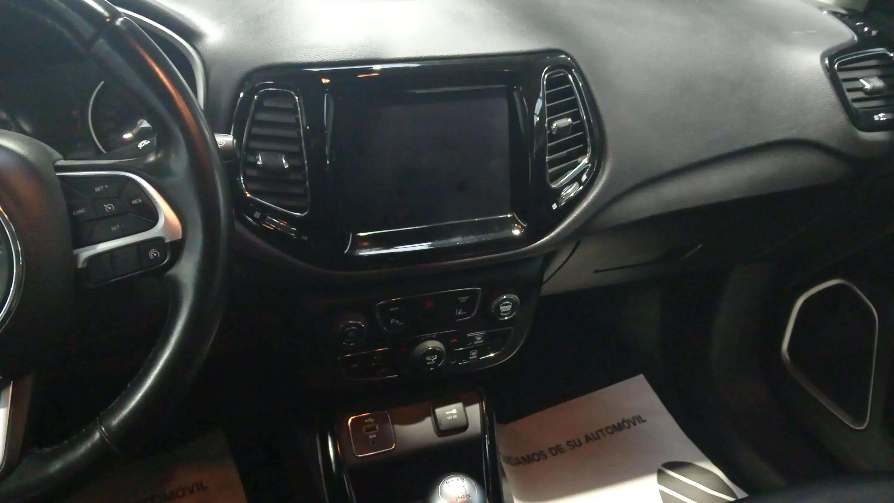 Jeep Compass 1.4 Mair Business 4x2 - foto 13