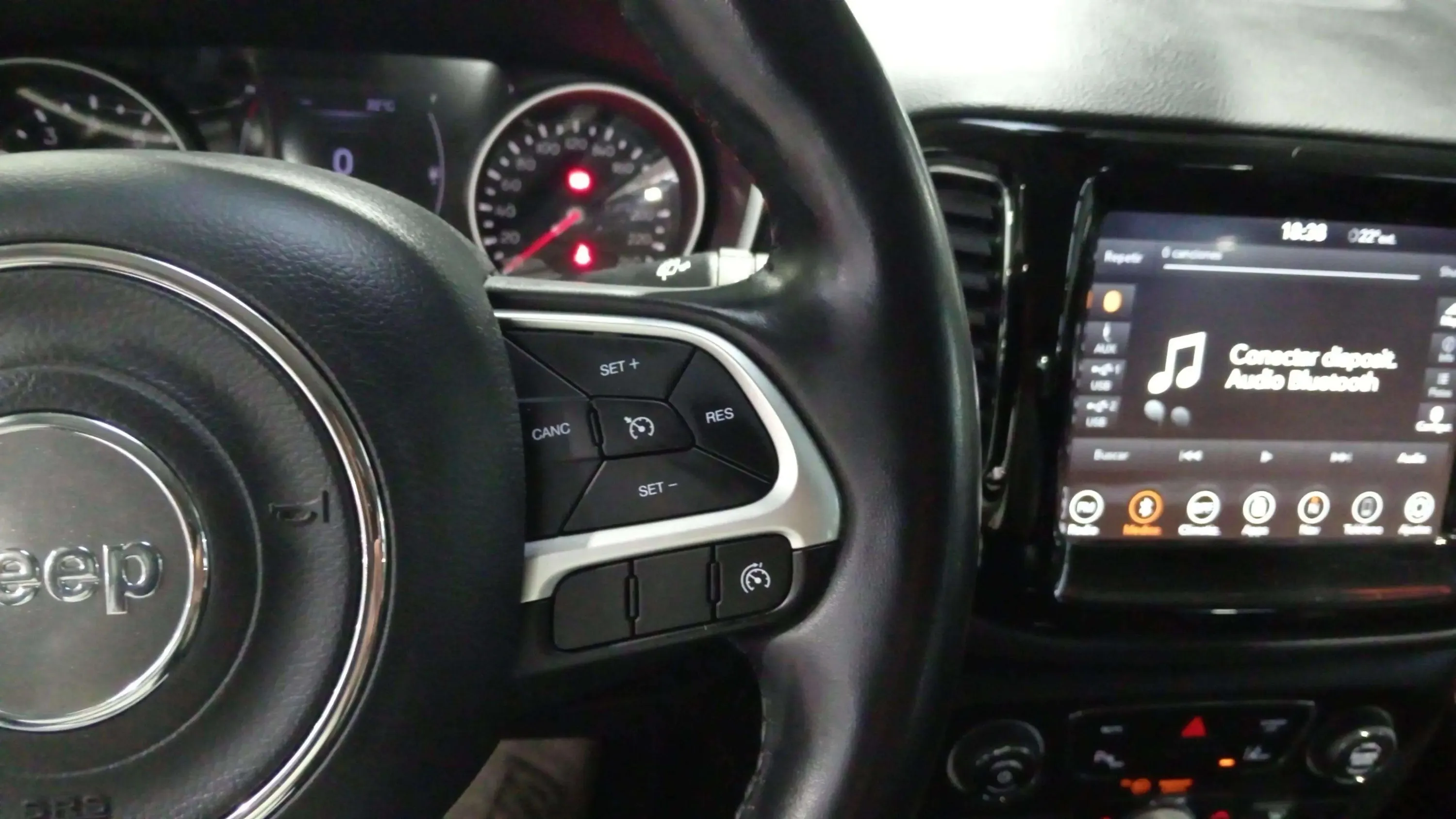 Jeep Compass 1.4 Mair Business 4x2 - foto 16