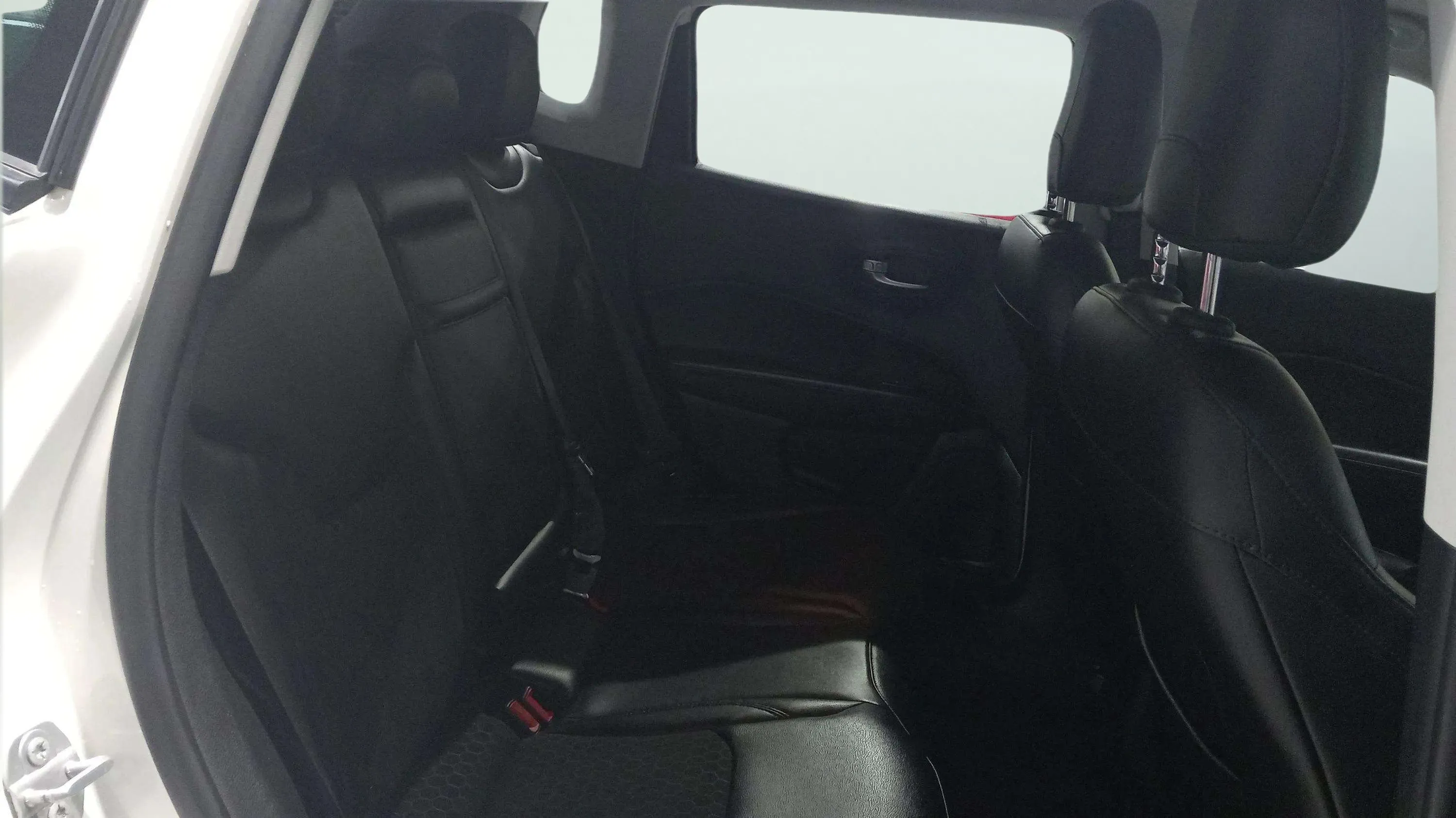 Jeep Compass 1.4 Mair Business 4x2 - foto 24