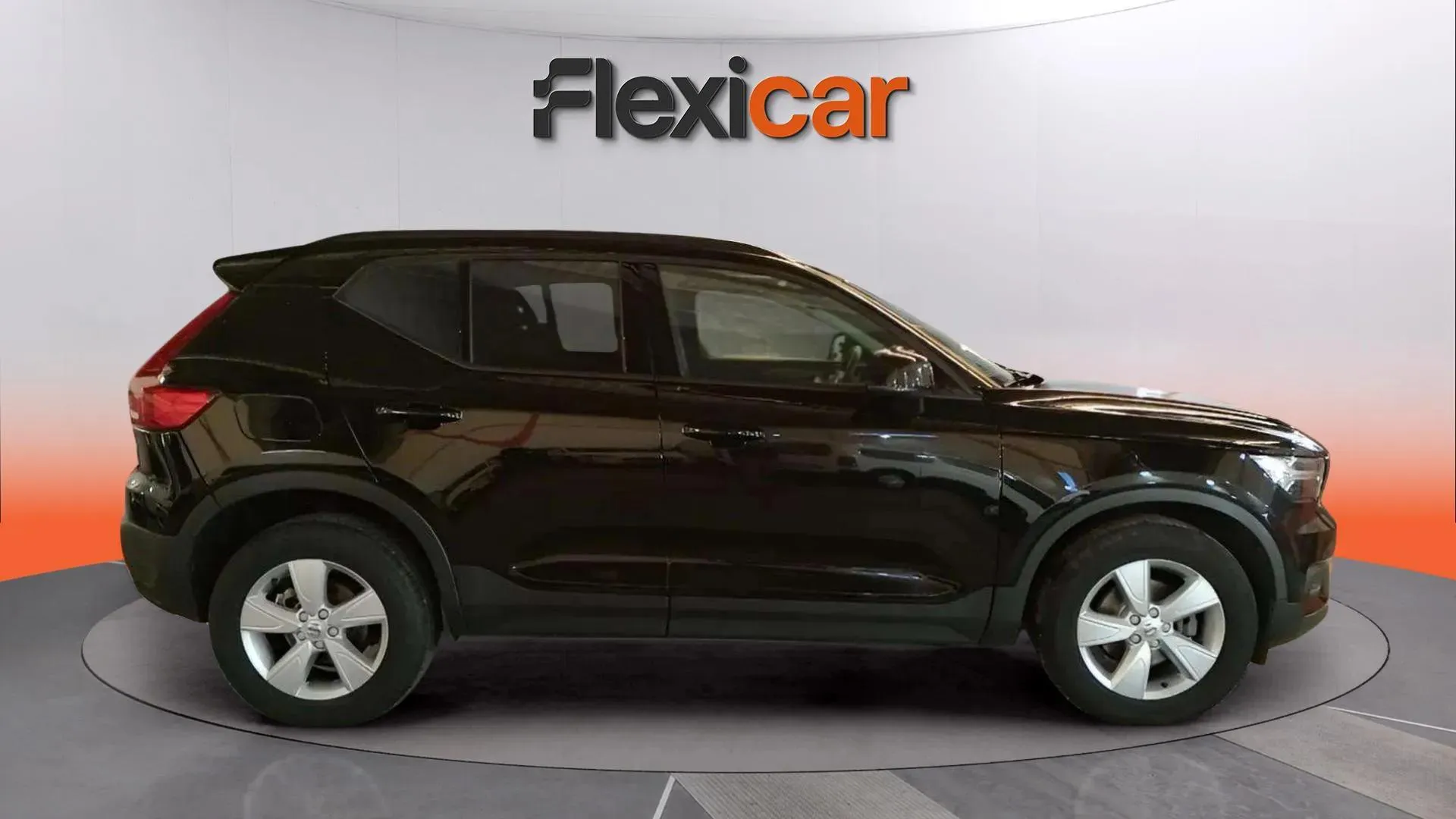Volvo XC40 2.0 D3 - foto 3
