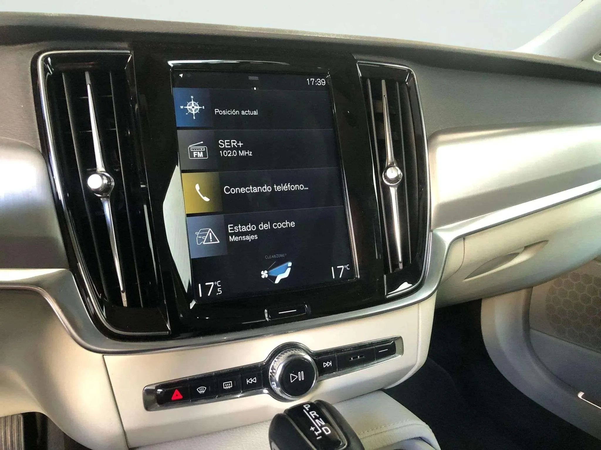 Volvo S90 2.0 D3 Momentum - foto 13