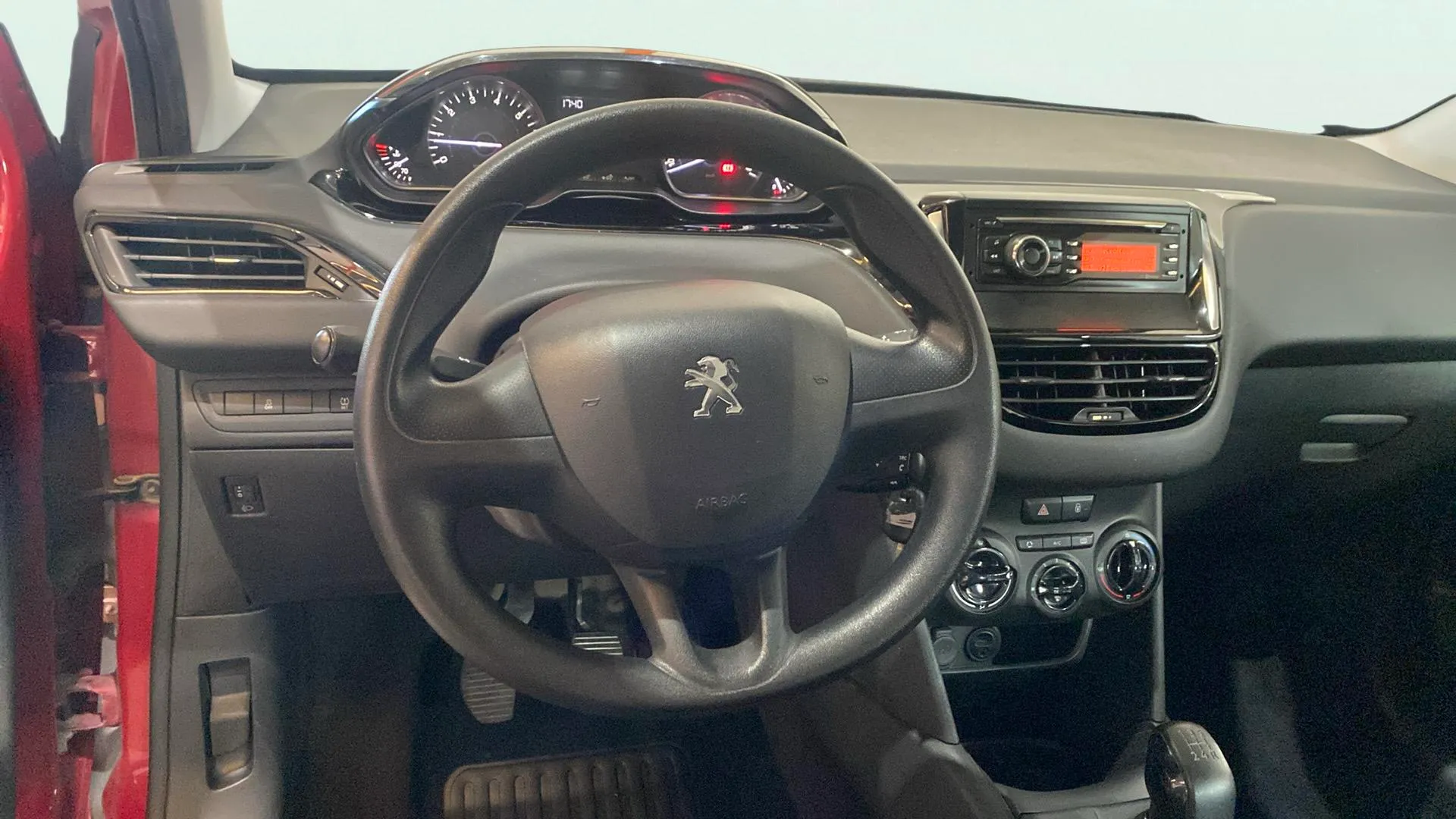 Peugeot 208 Access 1.2L PureTech 82 - foto 12