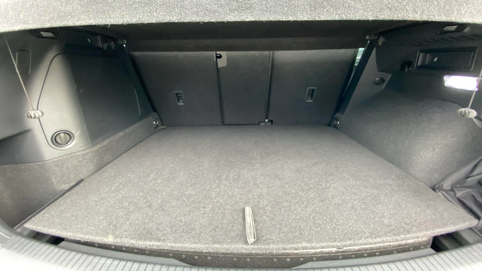Volkswagen Tiguan Life 1.4 TSI eHybrid DSG - foto 18