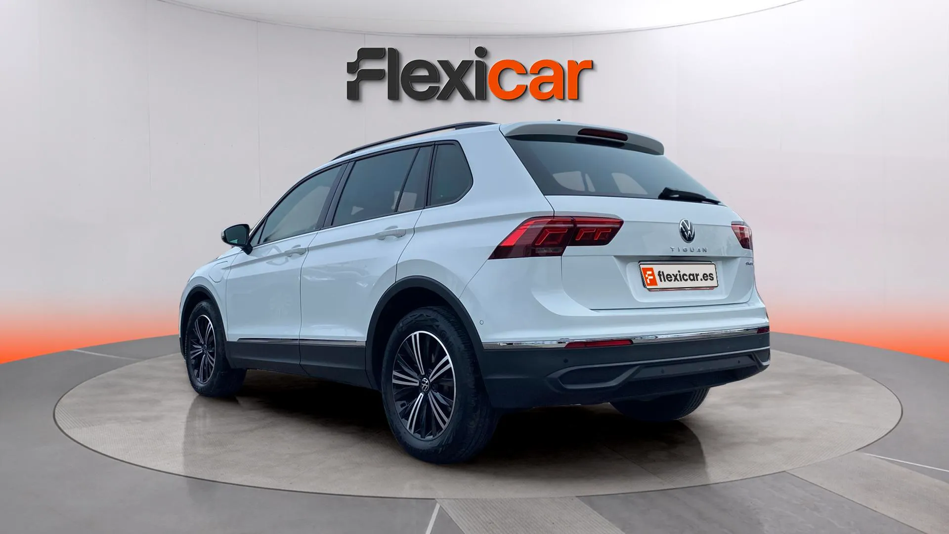 Volkswagen Tiguan Life 1.4 TSI eHybrid DSG - foto 5