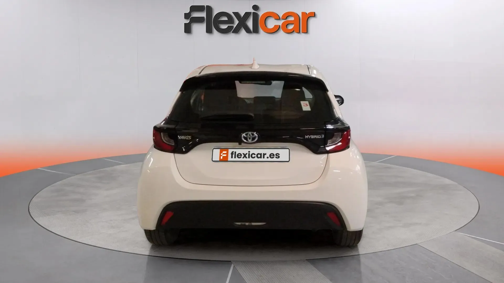 Toyota Yaris 1.5 120H Active Tech - foto 5