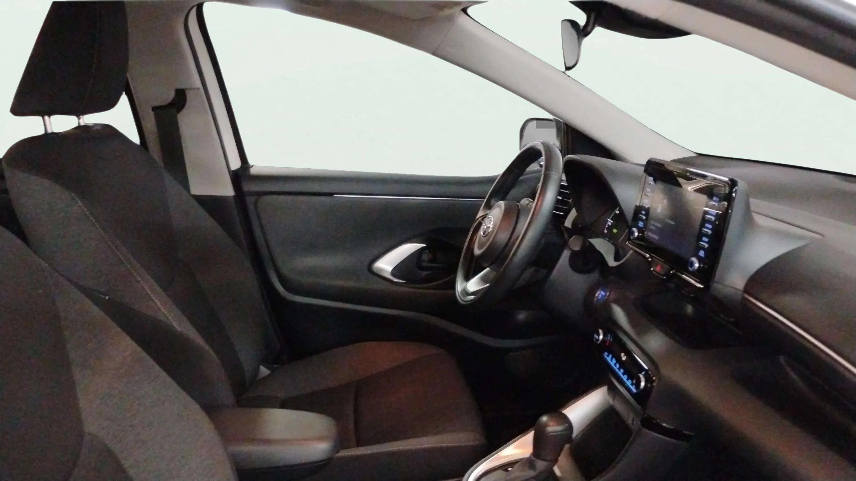 Toyota Yaris 1.5 120H Active Tech - foto 10